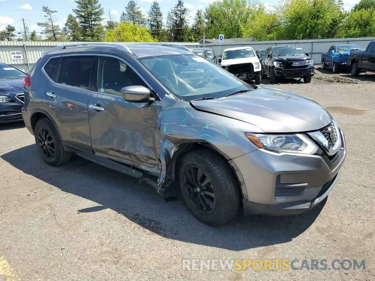 4 fotografías del automóvil dañado JN8AT2MVXKW379350 NISSAN ROGUE 2019