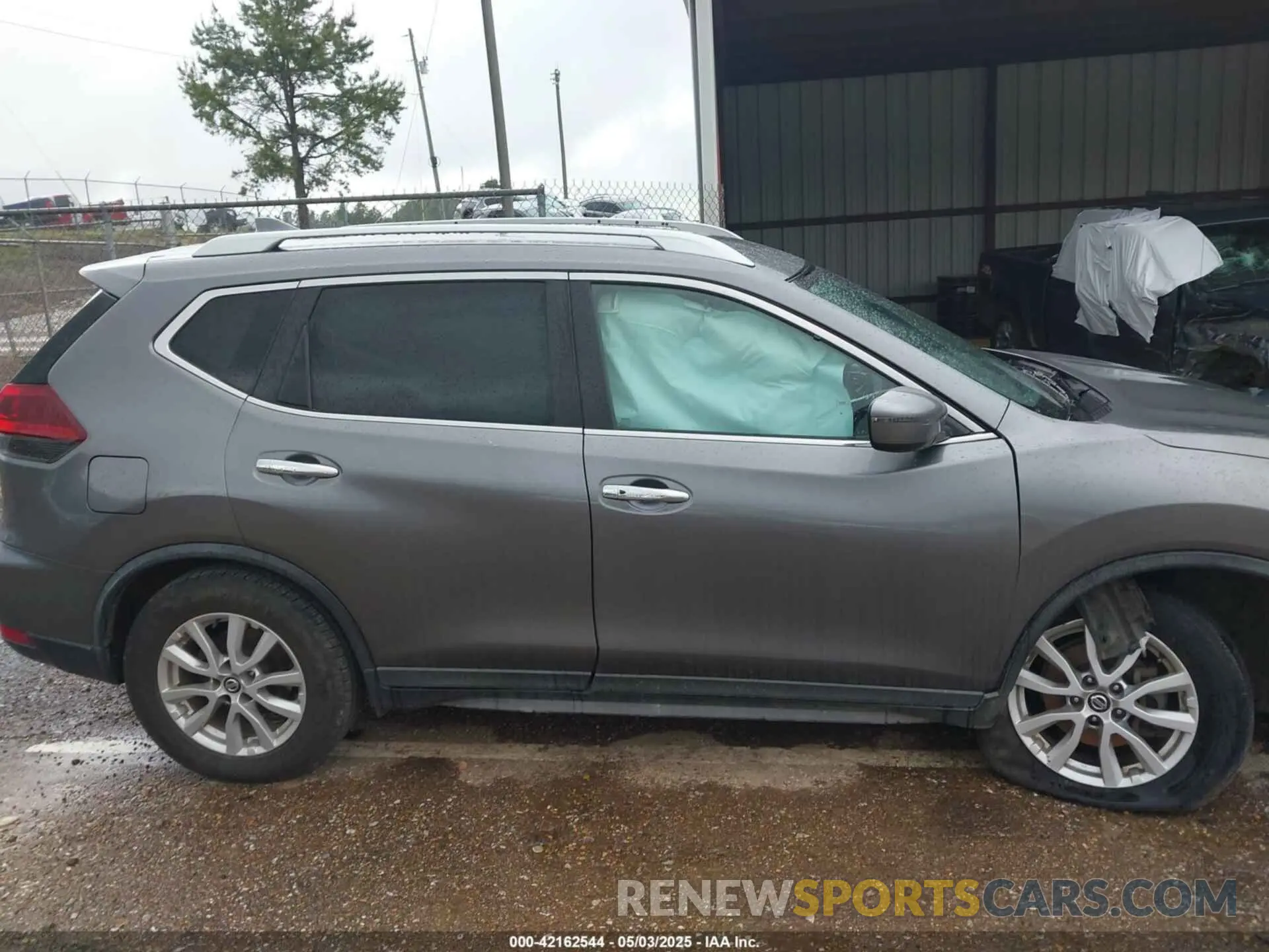 14 fotografías del automóvil dañado KNMAT2MT0KP526358 NISSAN ROGUE 2019