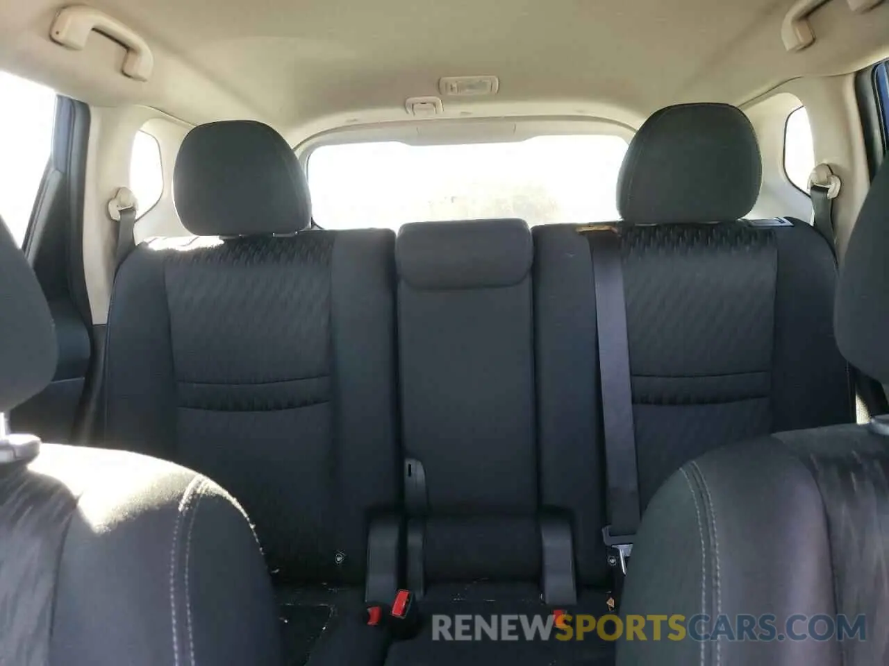 10 fotografías del automóvil dañado KNMAT2MT1KP522366 NISSAN ROGUE 2019