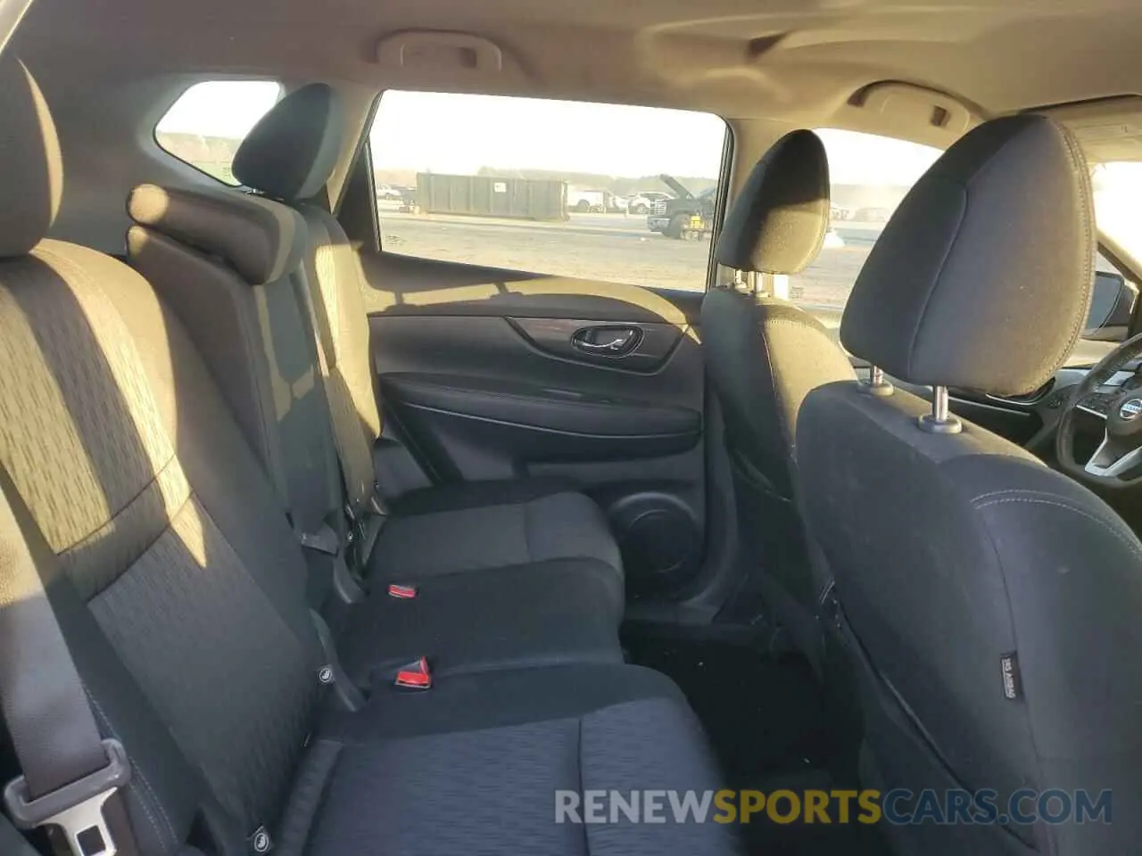 10 fotografías del automóvil dañado KNMAT2MT2KP507083 NISSAN ROGUE 2019