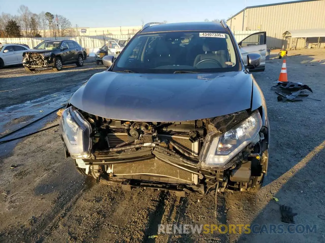 5 fotografías del automóvil dañado KNMAT2MT2KP507083 NISSAN ROGUE 2019