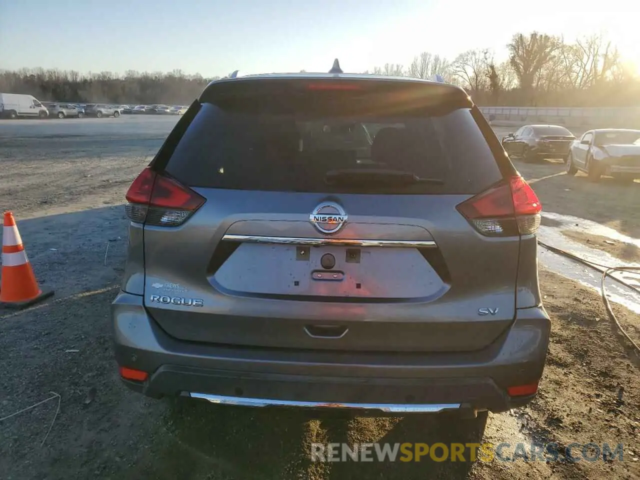 6 fotografías del automóvil dañado KNMAT2MT2KP507083 NISSAN ROGUE 2019