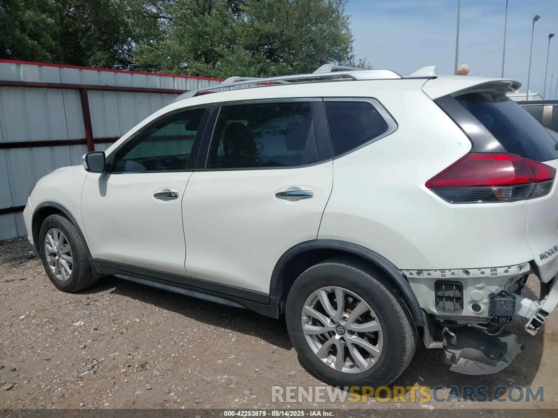 15 fotografías del automóvil dañado KNMAT2MT2KP543145 NISSAN ROGUE 2019