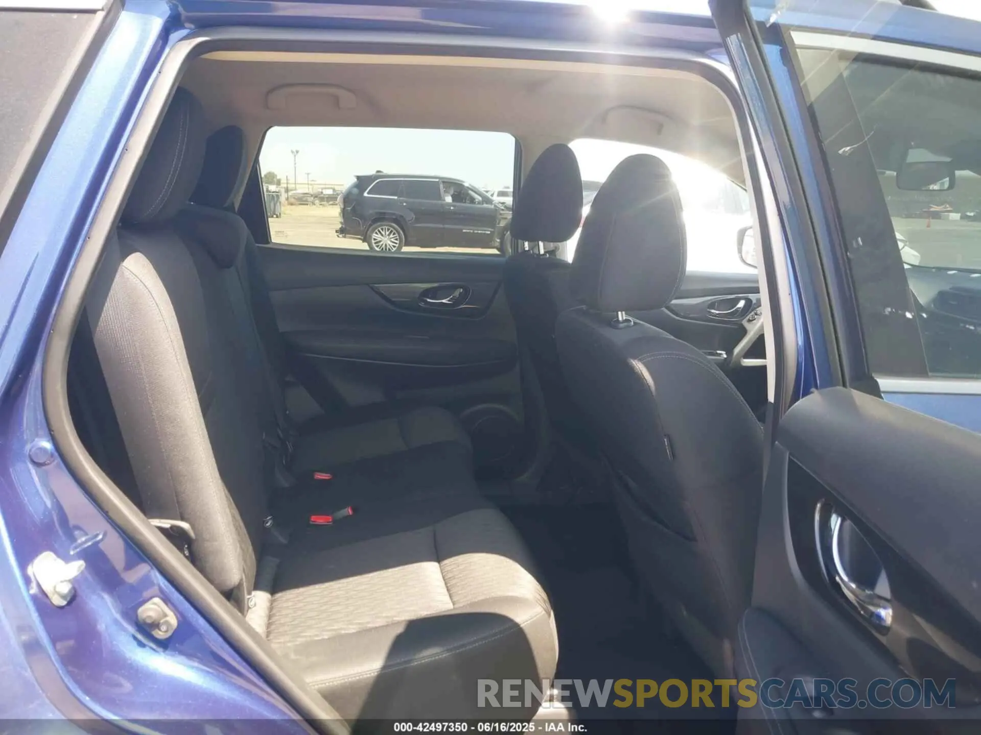 8 fotografías del automóvil dañado KNMAT2MT2KP556560 NISSAN ROGUE 2019