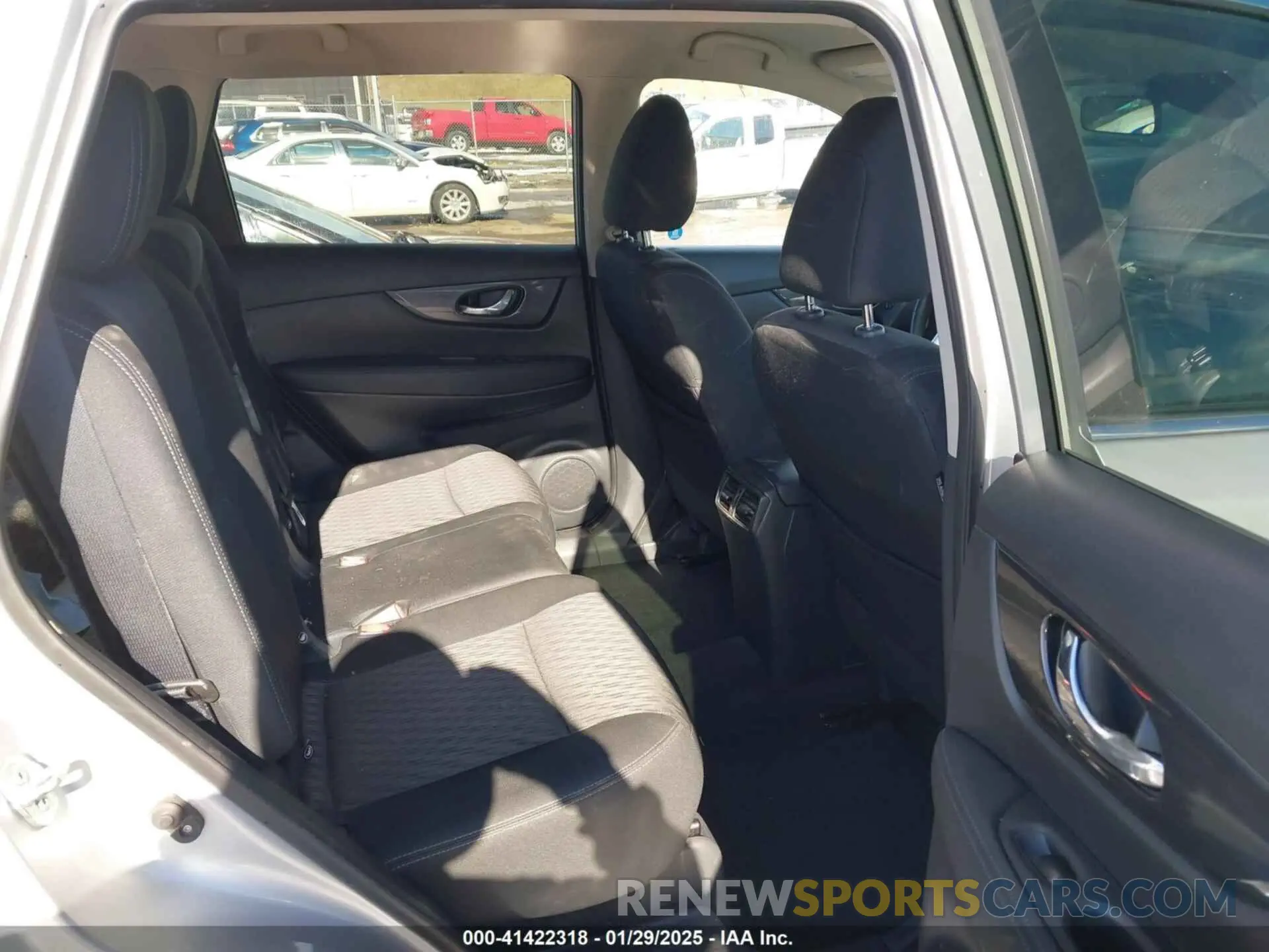 8 fotografías del automóvil dañado KNMAT2MT3KP503043 NISSAN ROGUE 2019