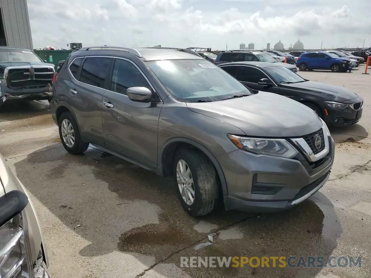 4 fotografías del automóvil dañado KNMAT2MT3KP527472 NISSAN ROGUE 2019