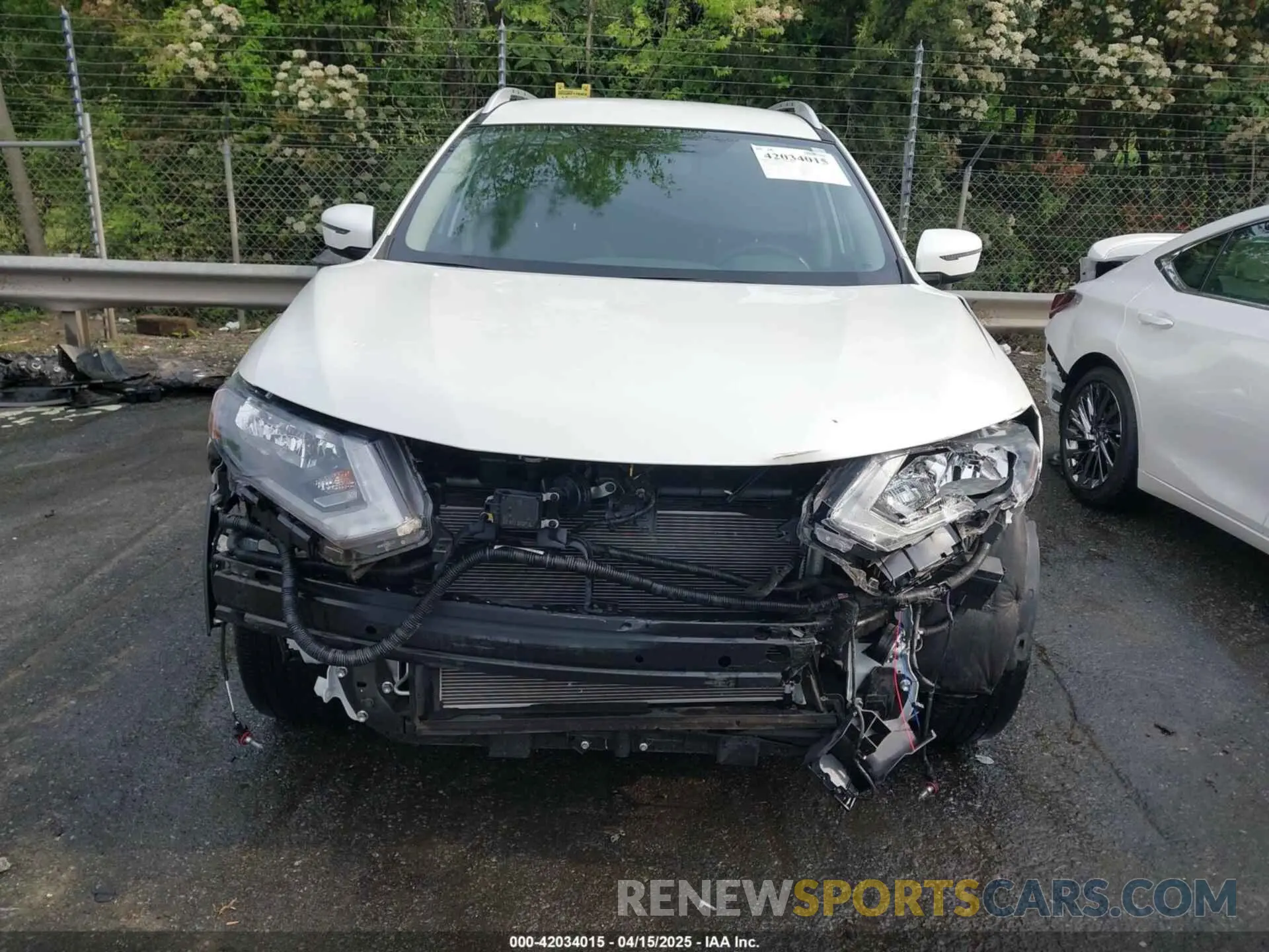 12 fotografías del automóvil dañado KNMAT2MT3KP540707 NISSAN ROGUE 2019