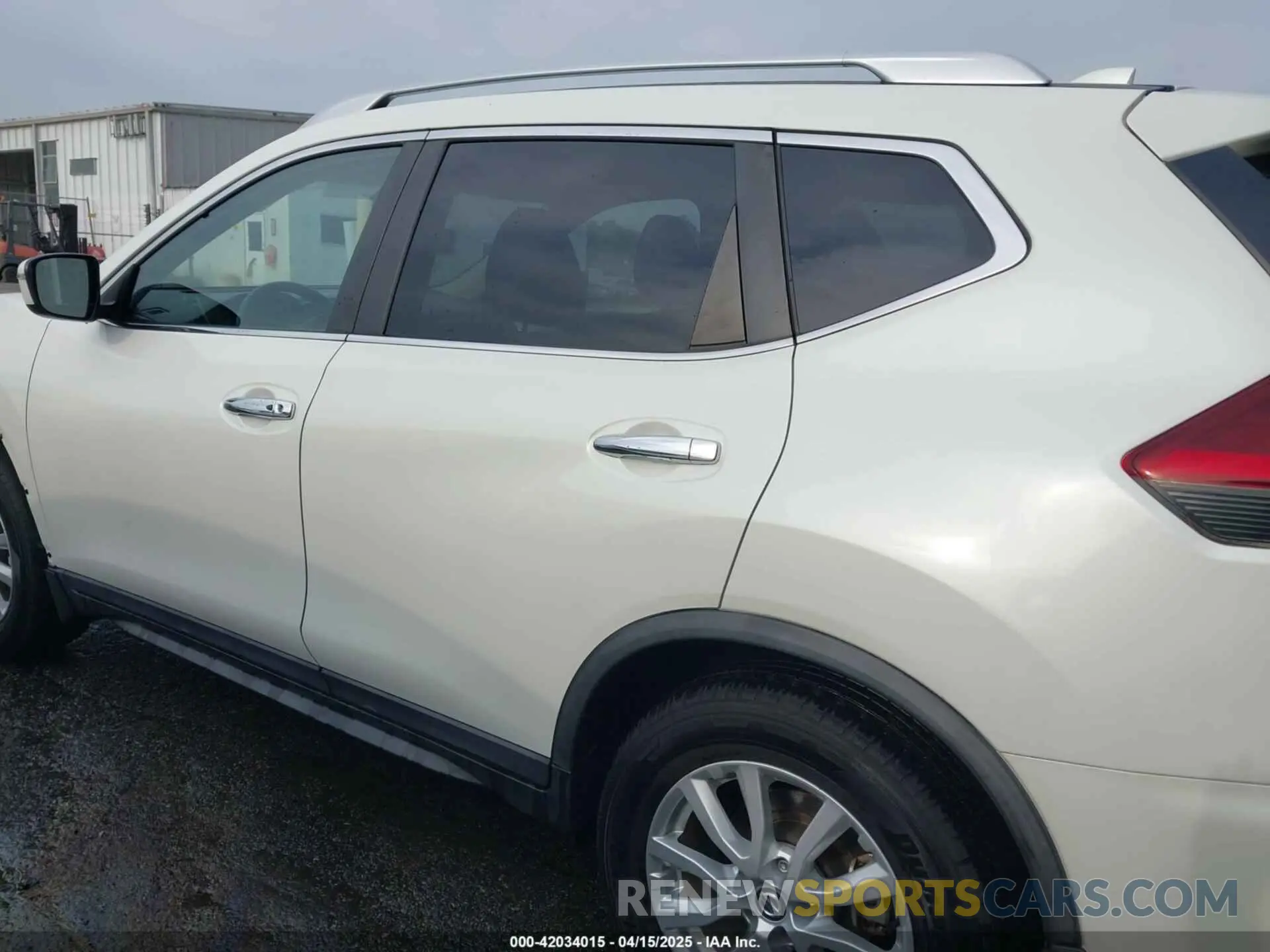 14 fotografías del automóvil dañado KNMAT2MT3KP540707 NISSAN ROGUE 2019