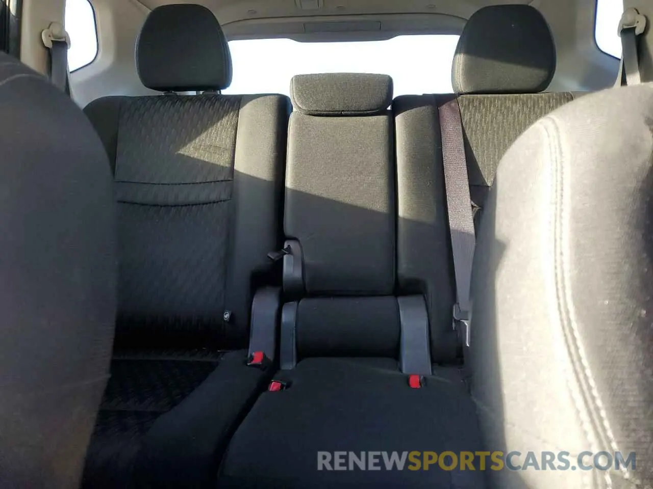 10 fotografías del automóvil dañado KNMAT2MT4KP515914 NISSAN ROGUE 2019