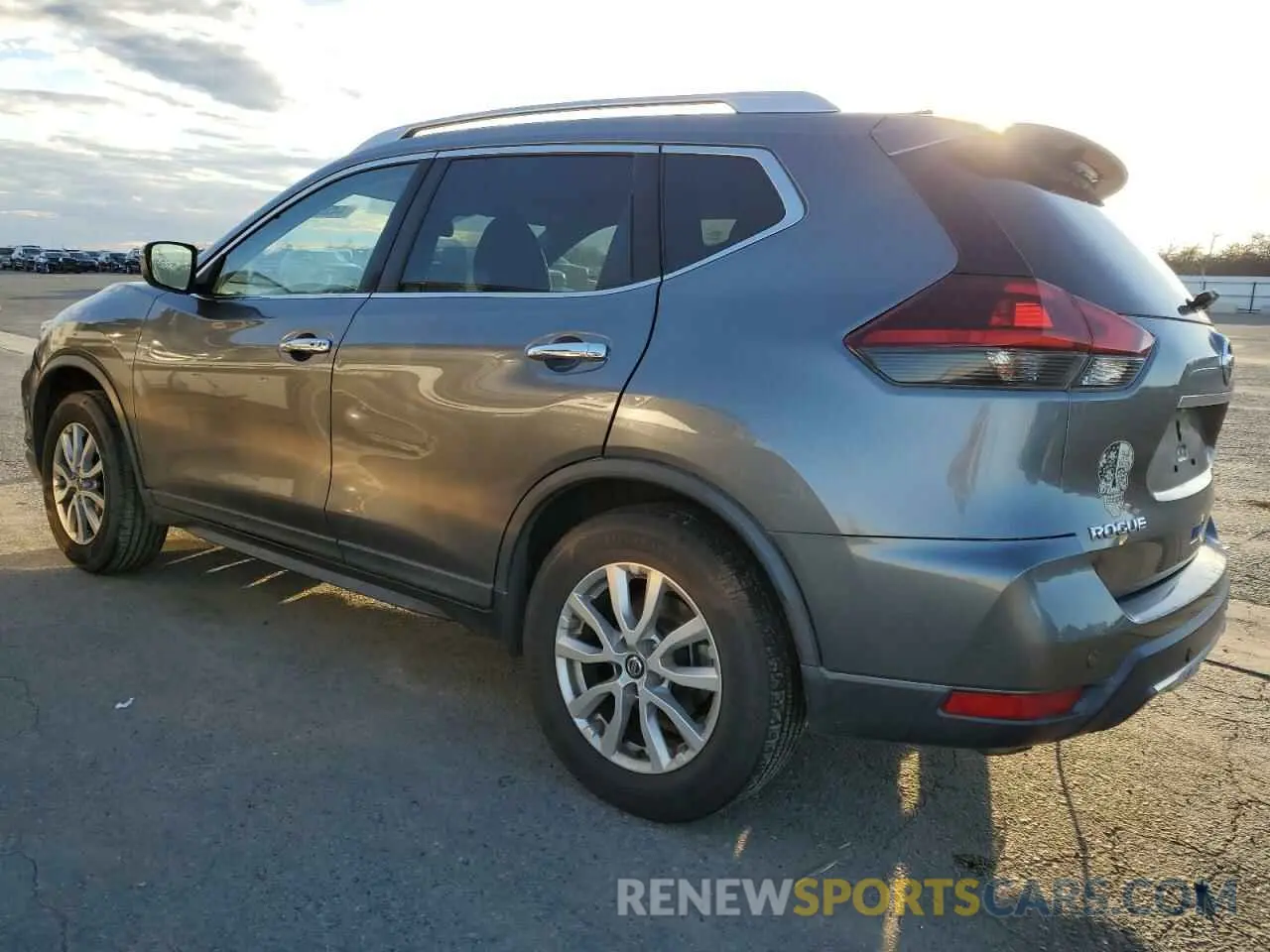 2 fotografías del automóvil dañado KNMAT2MT4KP515914 NISSAN ROGUE 2019