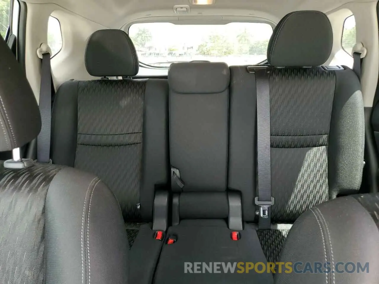 10 fotografías del automóvil dañado KNMAT2MT4KP535046 NISSAN ROGUE 2019