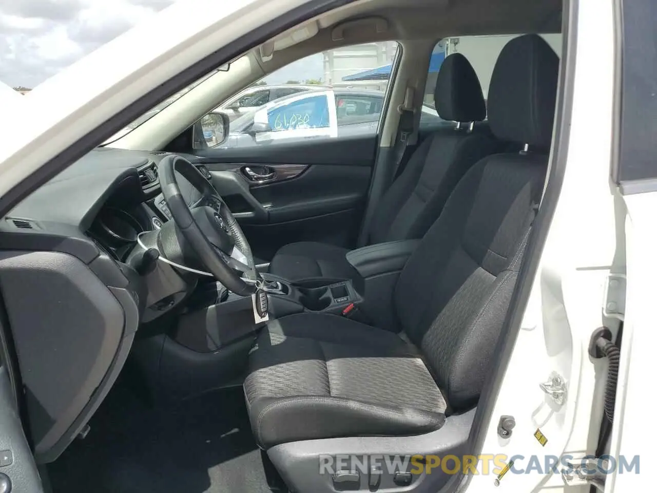 7 fotografías del automóvil dañado KNMAT2MT4KP535046 NISSAN ROGUE 2019