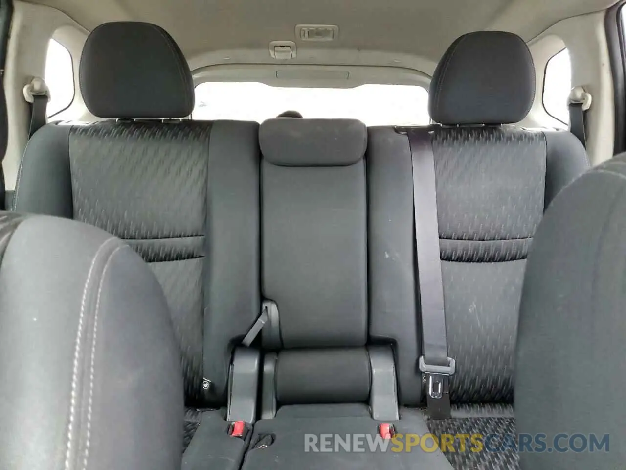10 fotografías del automóvil dañado KNMAT2MT4KP547147 NISSAN ROGUE 2019