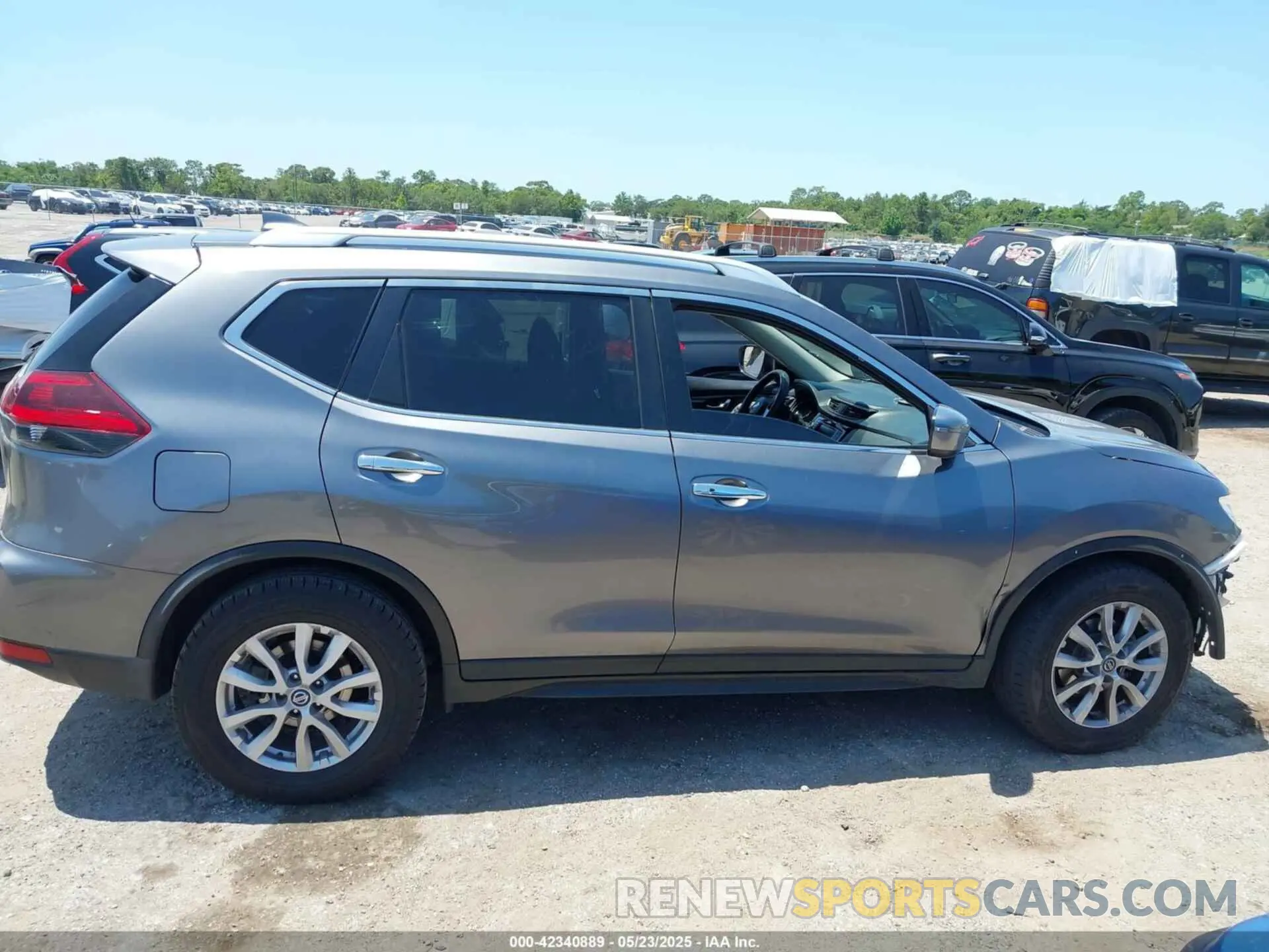 13 fotografías del automóvil dañado KNMAT2MT4KP556656 NISSAN ROGUE 2019