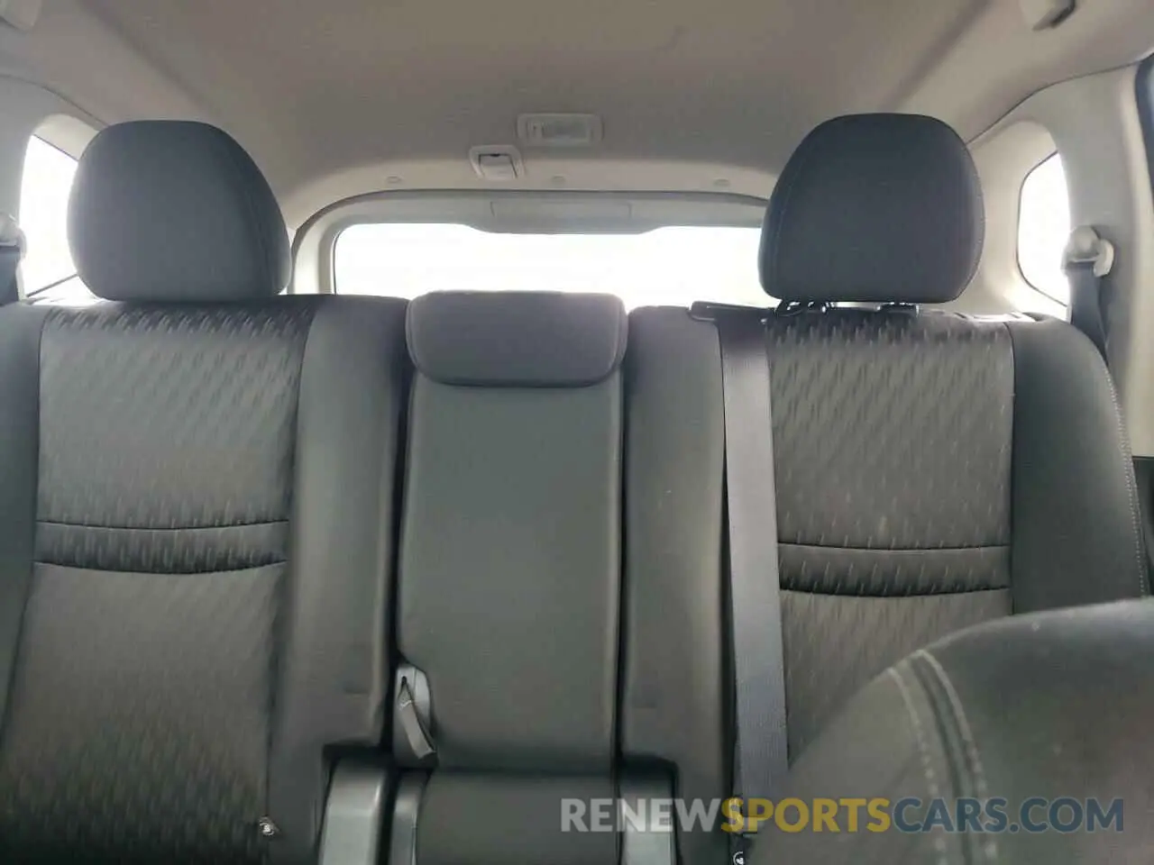 10 fotografías del automóvil dañado KNMAT2MT5KP529899 NISSAN ROGUE 2019