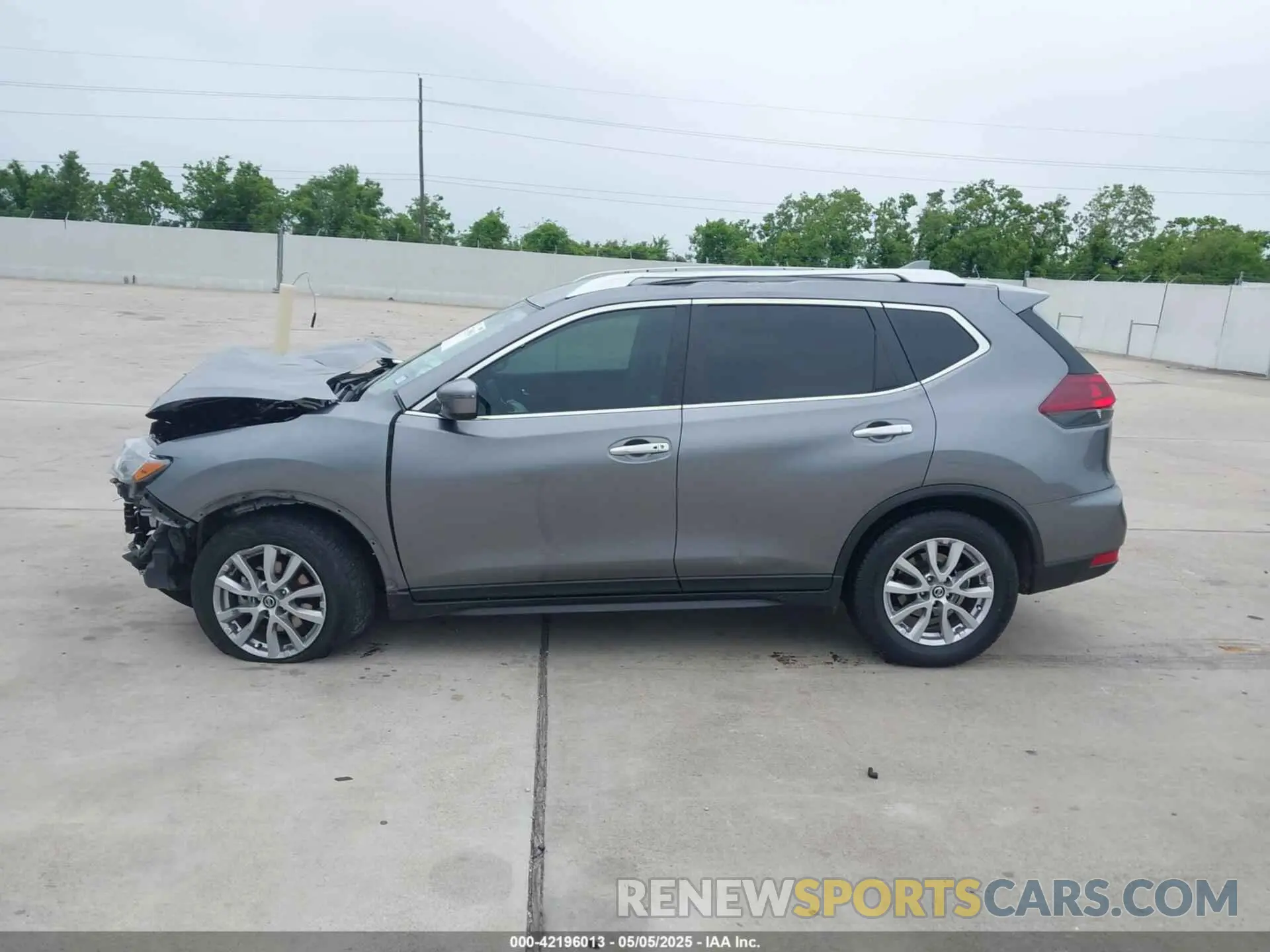 14 fotografías del automóvil dañado KNMAT2MT5KP559355 NISSAN ROGUE 2019