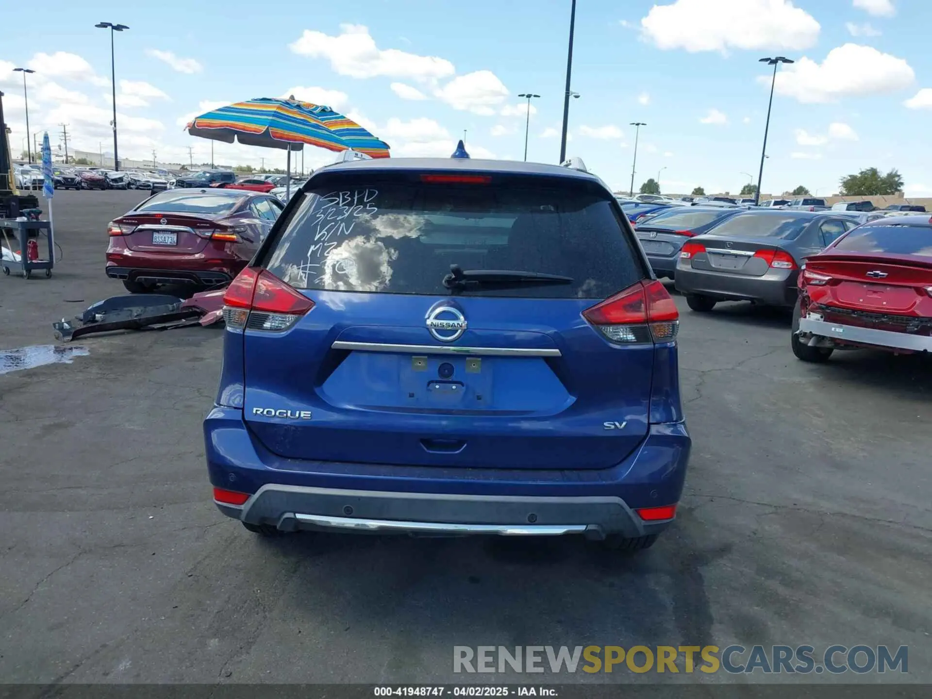 17 fotografías del automóvil dañado KNMAT2MT7KP522887 NISSAN ROGUE 2019
