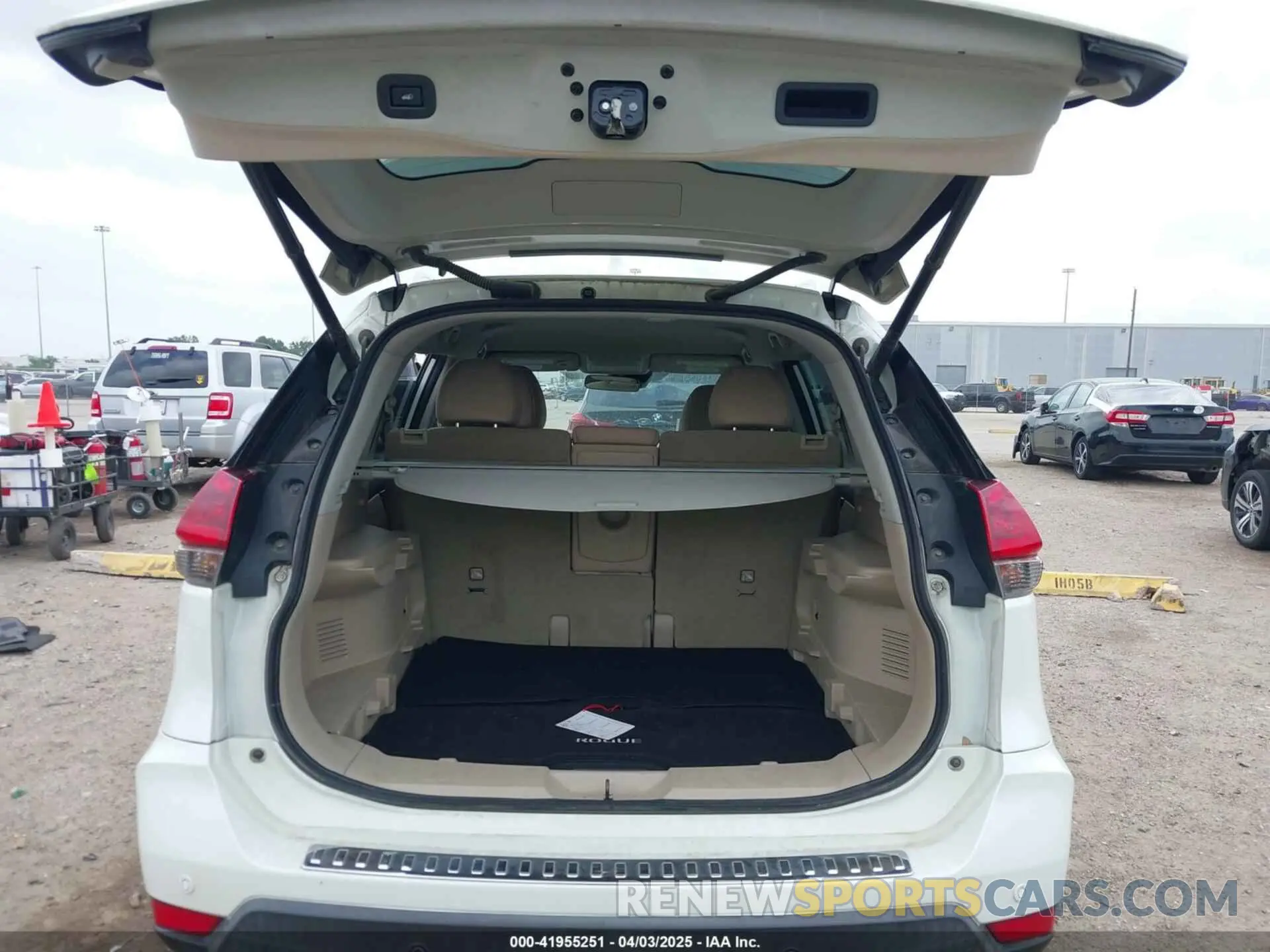 17 fotografías del automóvil dañado KNMAT2MT7KP560541 NISSAN ROGUE 2019
