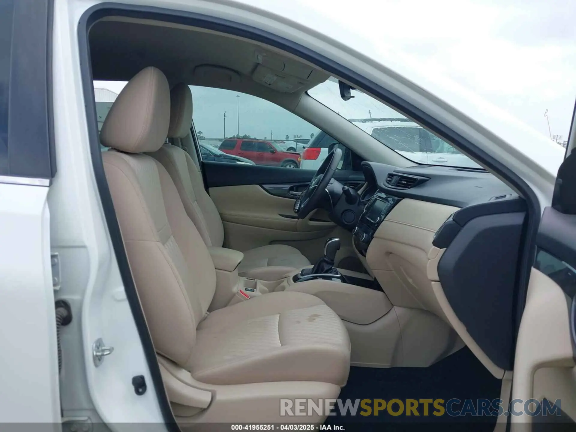 5 fotografías del automóvil dañado KNMAT2MT7KP560541 NISSAN ROGUE 2019
