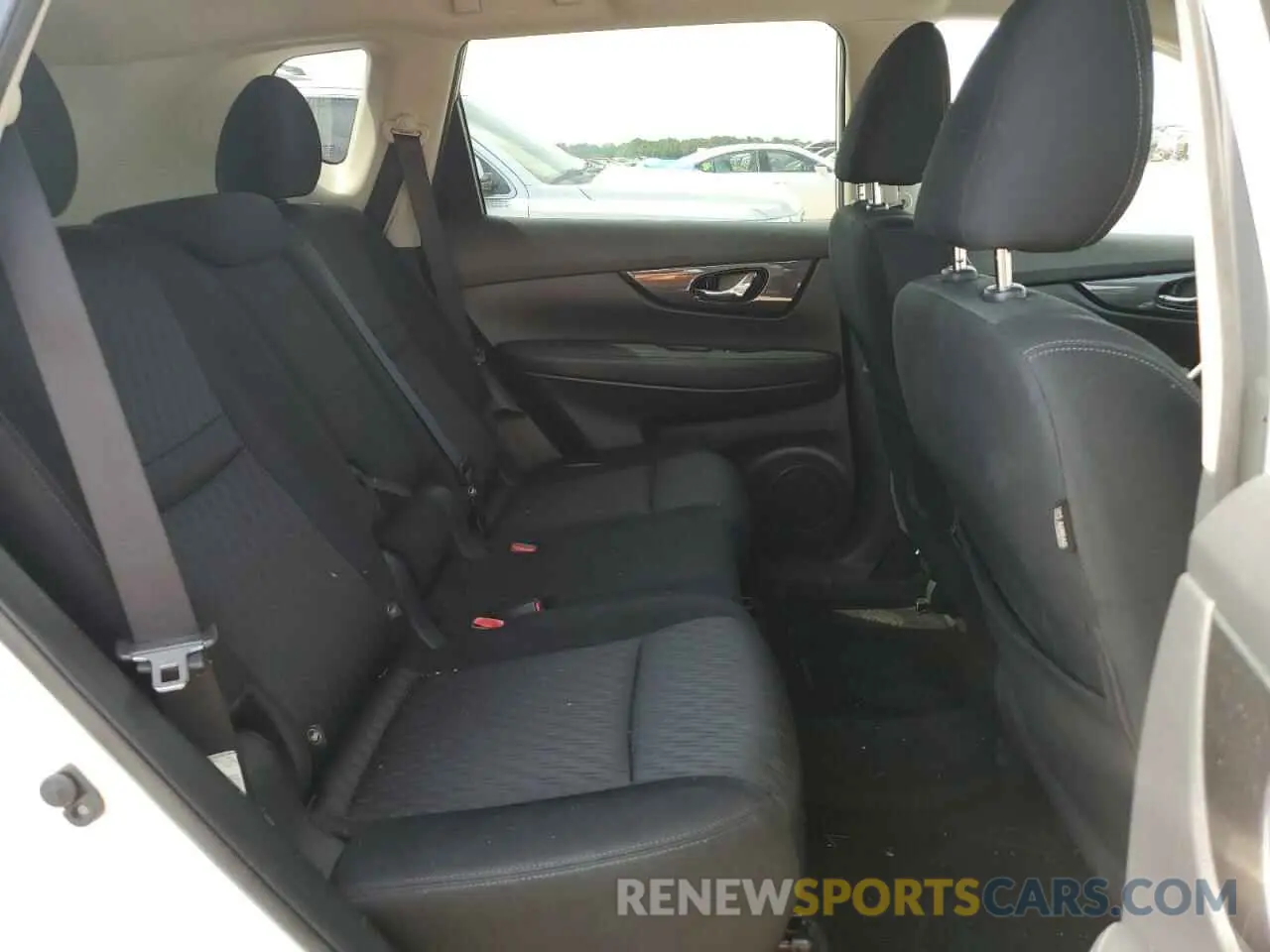 11 fotografías del automóvil dañado KNMAT2MT8KP530903 NISSAN ROGUE 2019