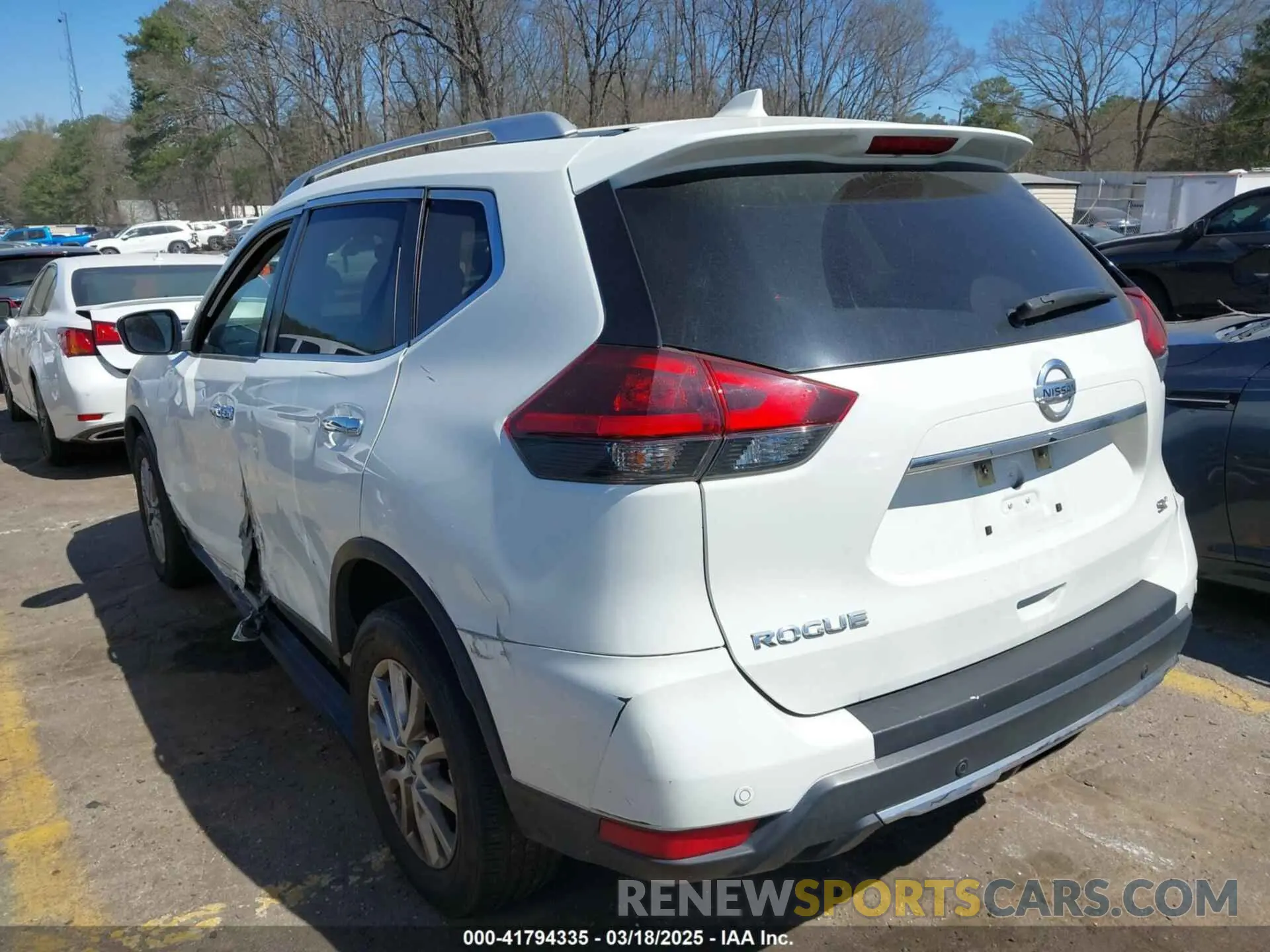 3 fotografías del automóvil dañado KNMAT2MTXKP512306 NISSAN ROGUE 2019