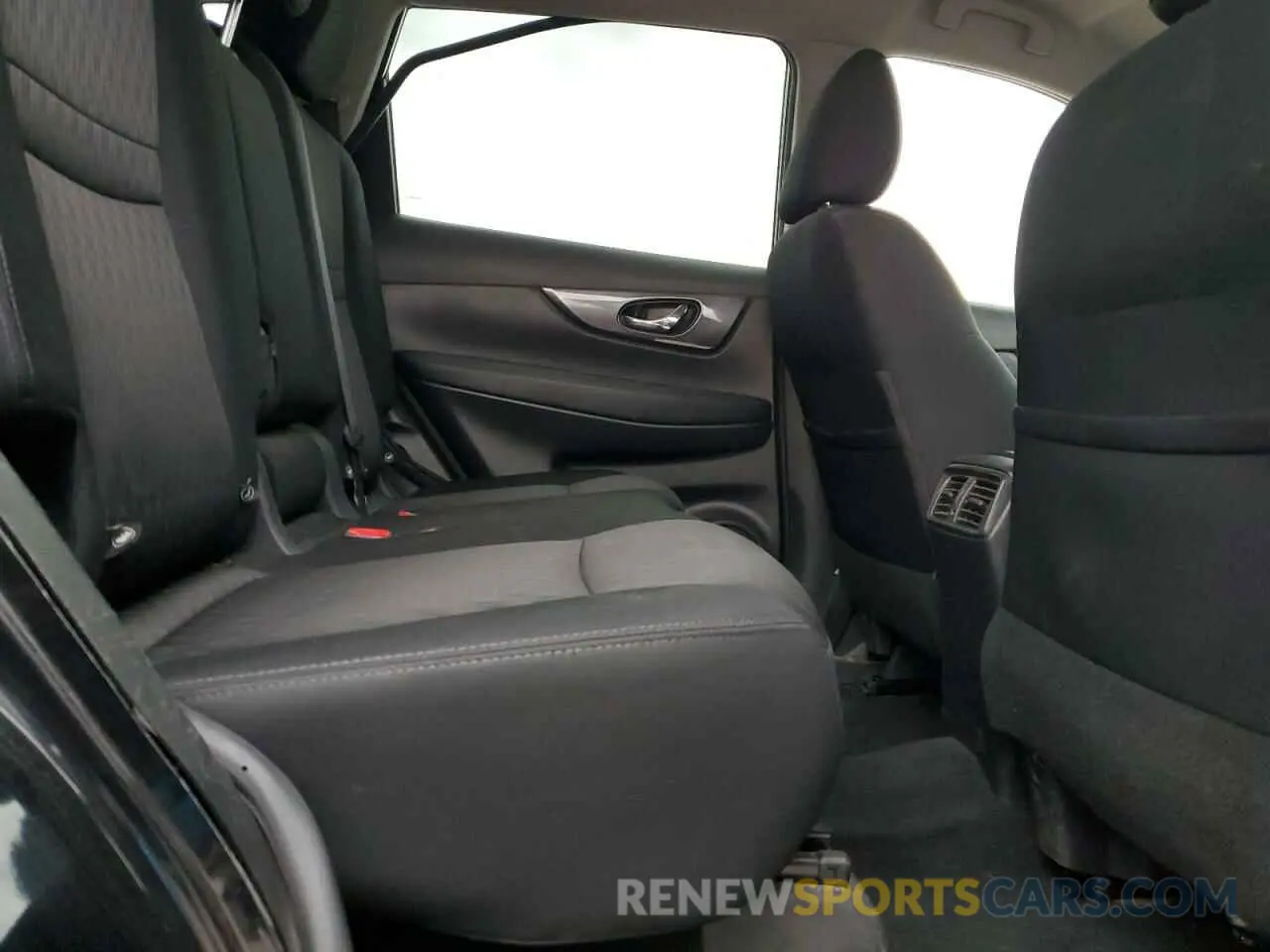 11 fotografías del automóvil dañado KNMAT2MV0KP516141 NISSAN ROGUE 2019