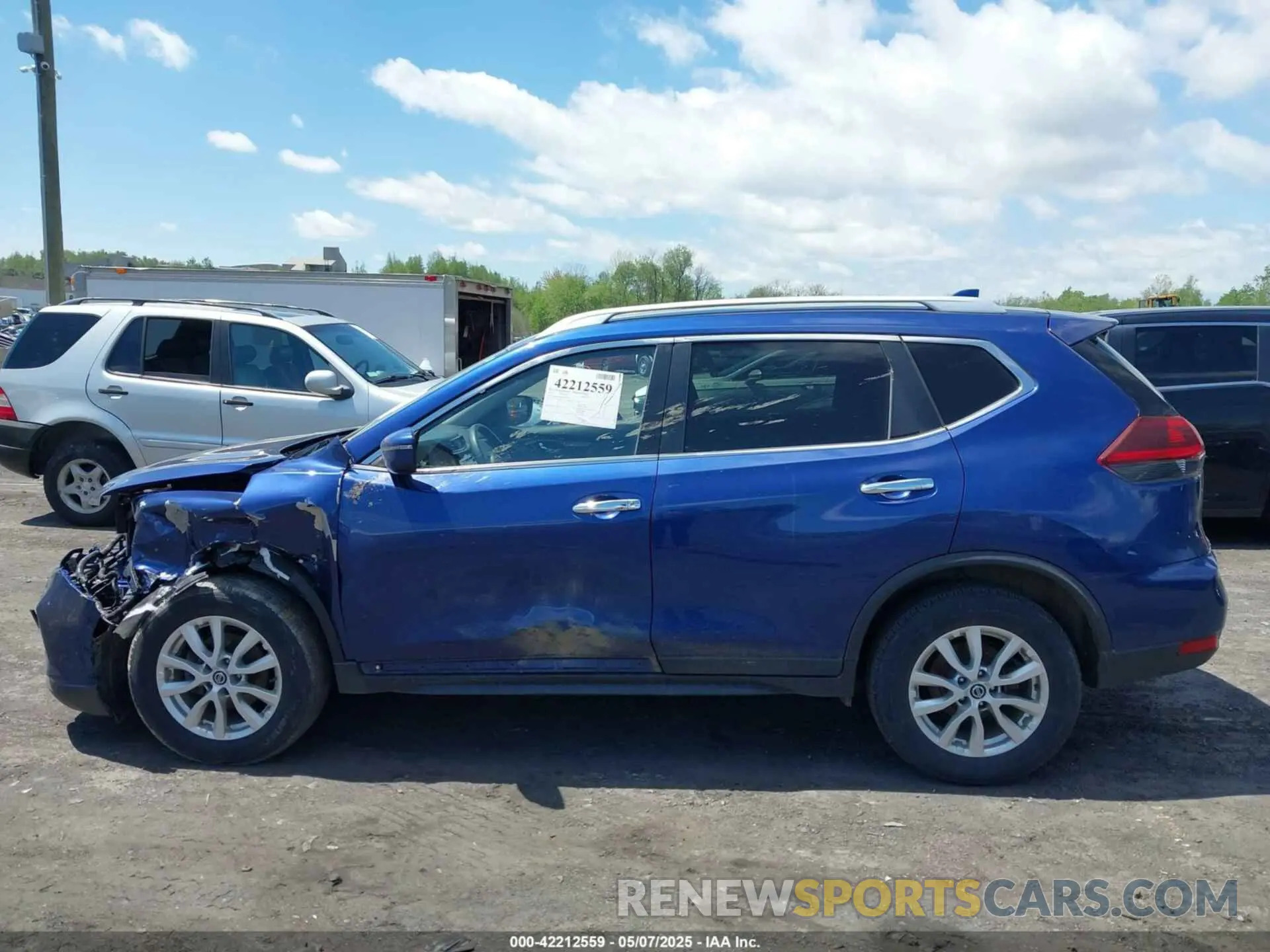 14 fotografías del automóvil dañado KNMAT2MV0KP539273 NISSAN ROGUE 2019
