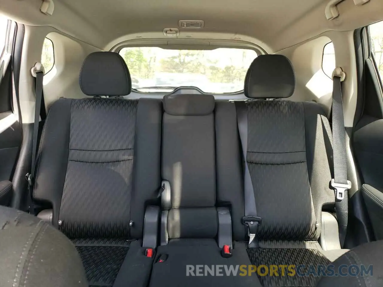 10 fotografías del automóvil dañado KNMAT2MV1KP547091 NISSAN ROGUE 2019