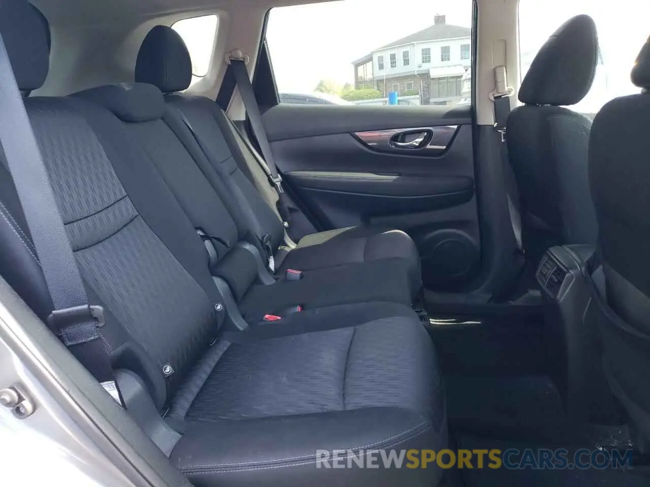 11 fotografías del automóvil dañado KNMAT2MV1KP547091 NISSAN ROGUE 2019