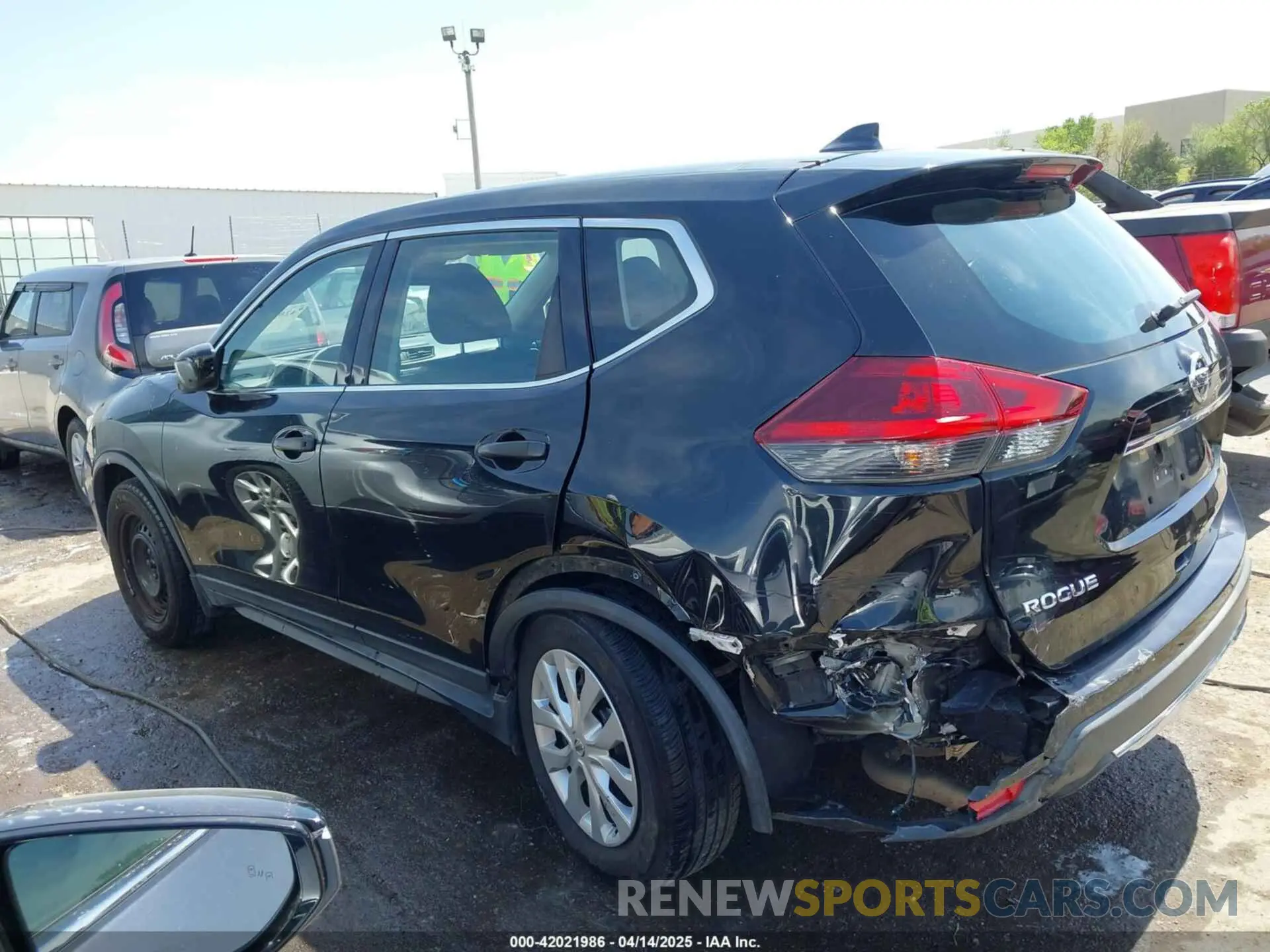 15 fotografías del automóvil dañado KNMAT2MV1KP559998 NISSAN ROGUE 2019
