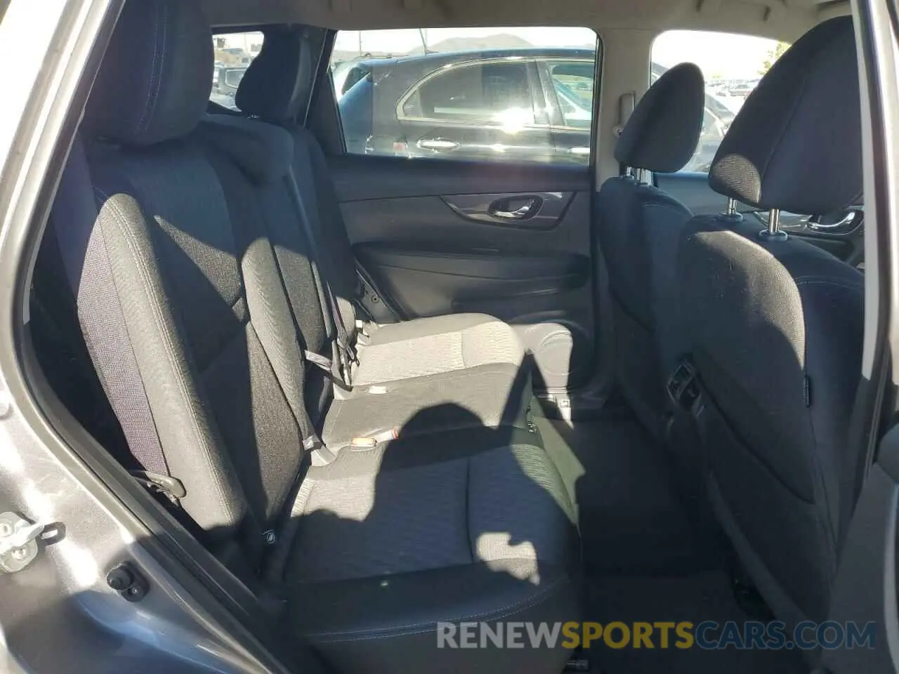 10 fotografías del automóvil dañado KNMAT2MV2KP519414 NISSAN ROGUE 2019