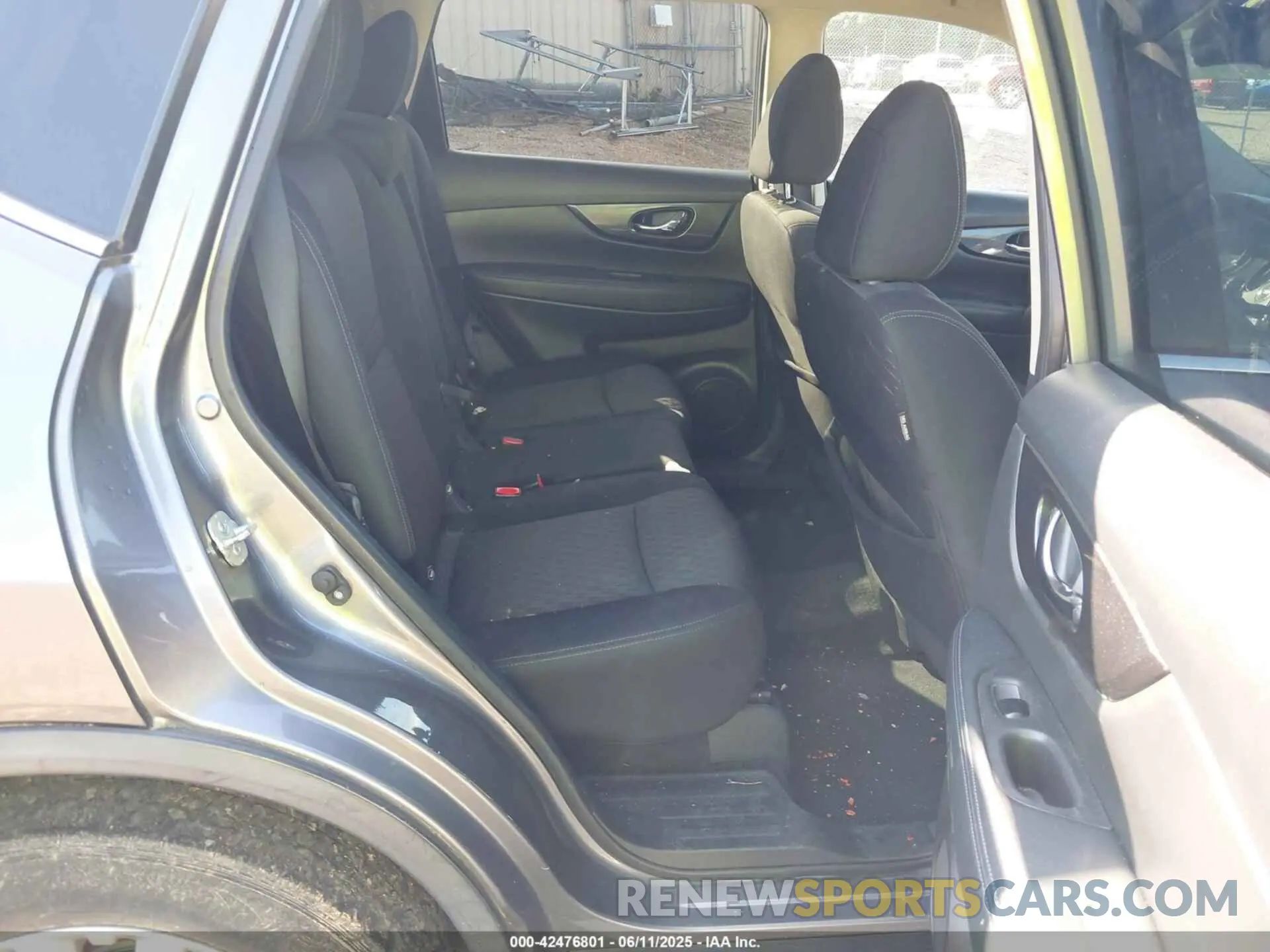8 fotografías del automóvil dañado KNMAT2MV2KP526184 NISSAN ROGUE 2019