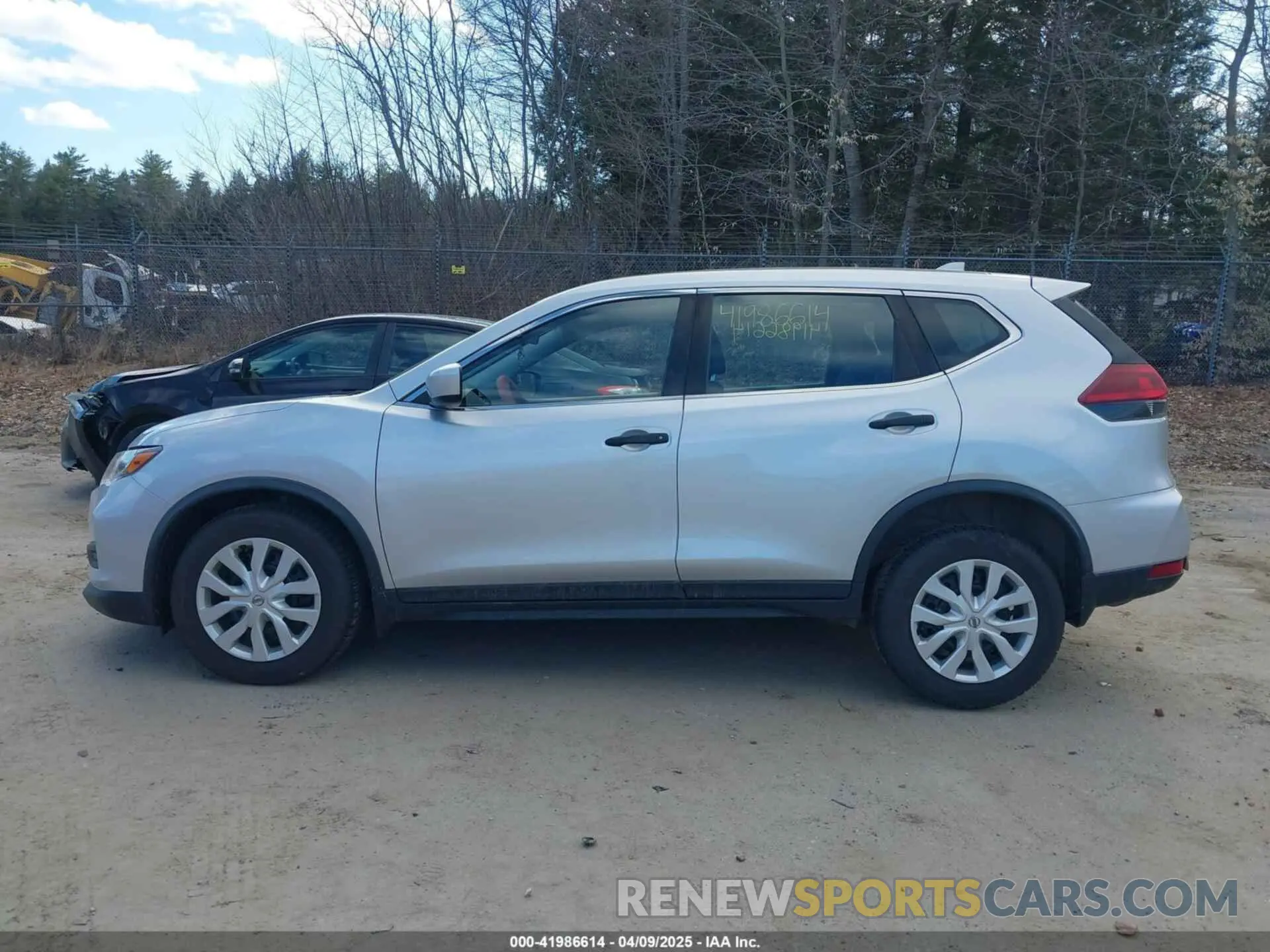 14 fotografías del automóvil dañado KNMAT2MV2KP538058 NISSAN ROGUE 2019