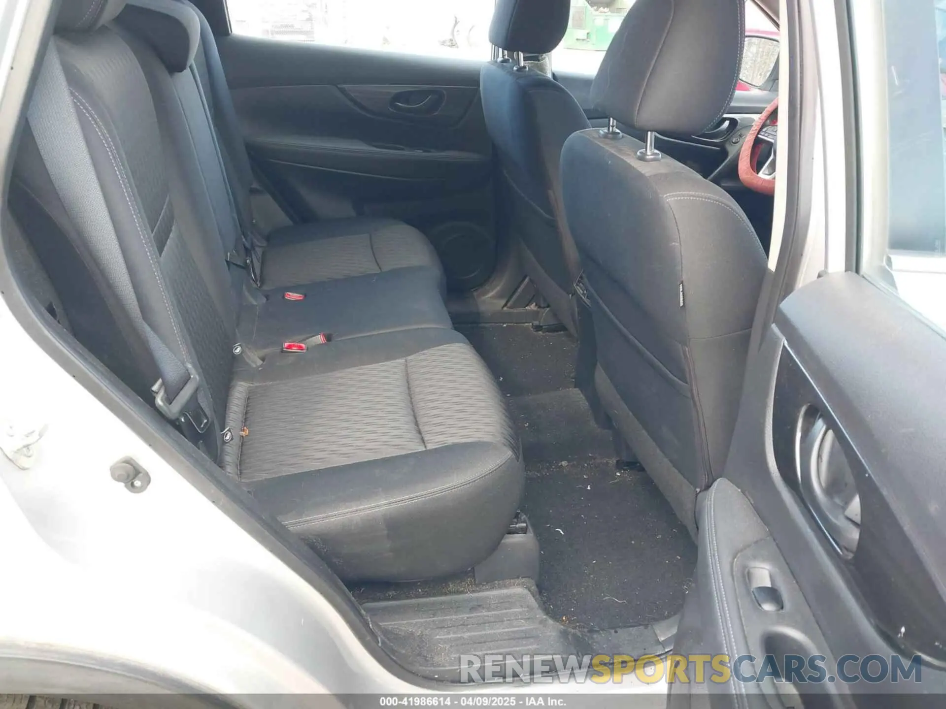 8 fotografías del automóvil dañado KNMAT2MV2KP538058 NISSAN ROGUE 2019