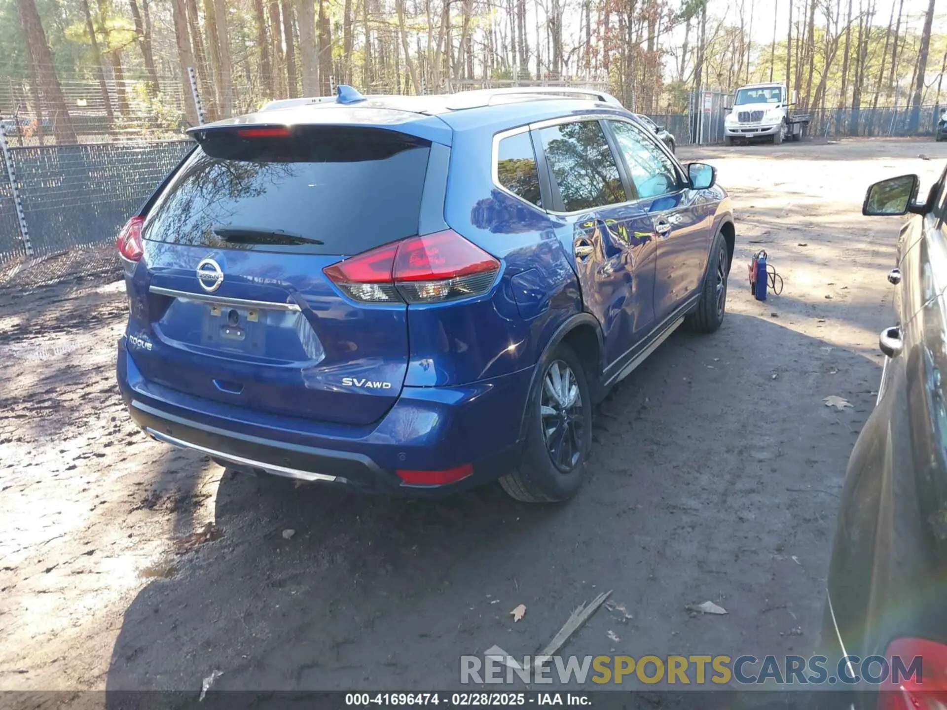 4 fotografías del automóvil dañado KNMAT2MV3KP513539 NISSAN ROGUE 2019
