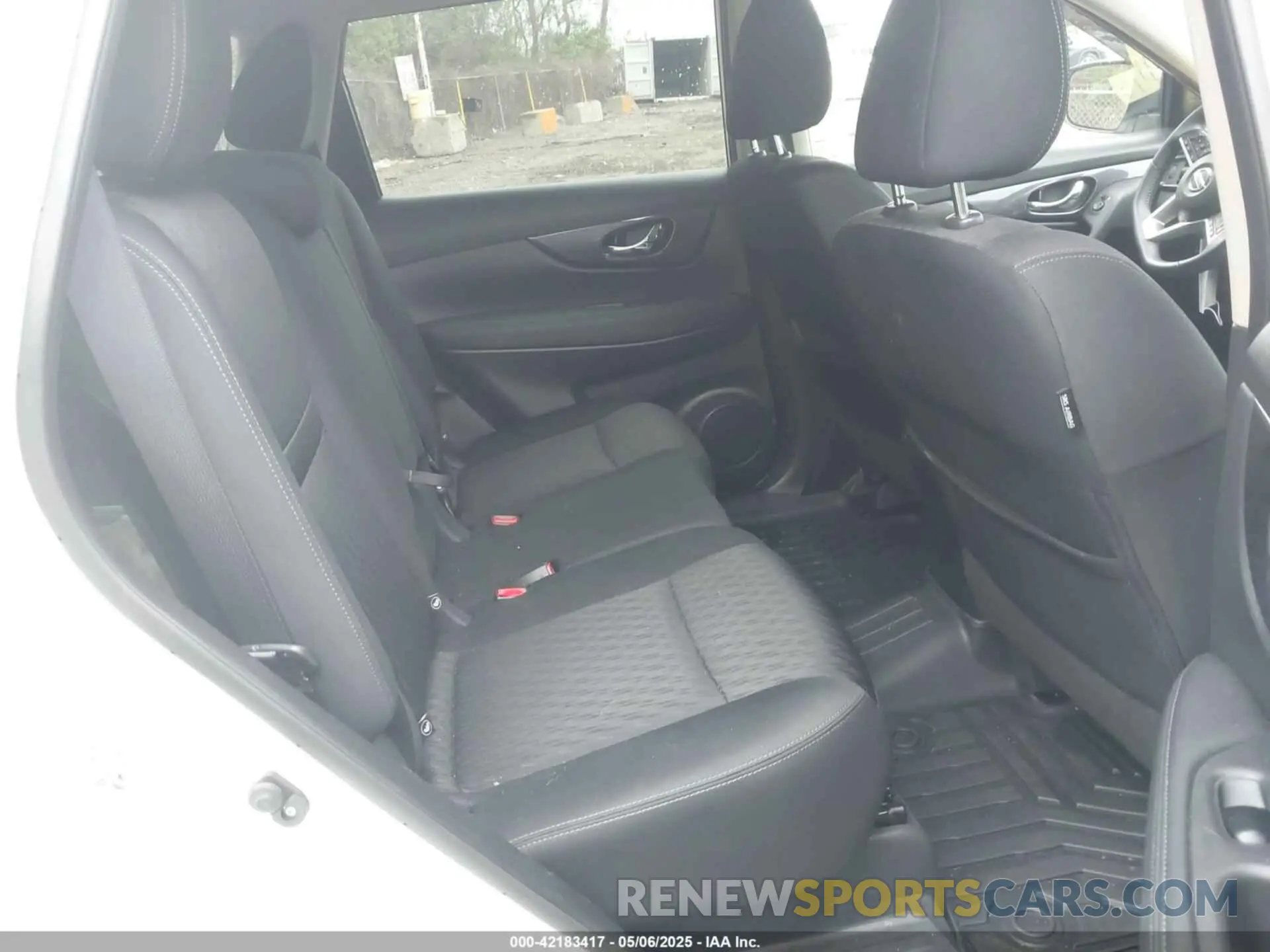 8 fotografías del automóvil dañado KNMAT2MV4KP559803 NISSAN ROGUE 2019