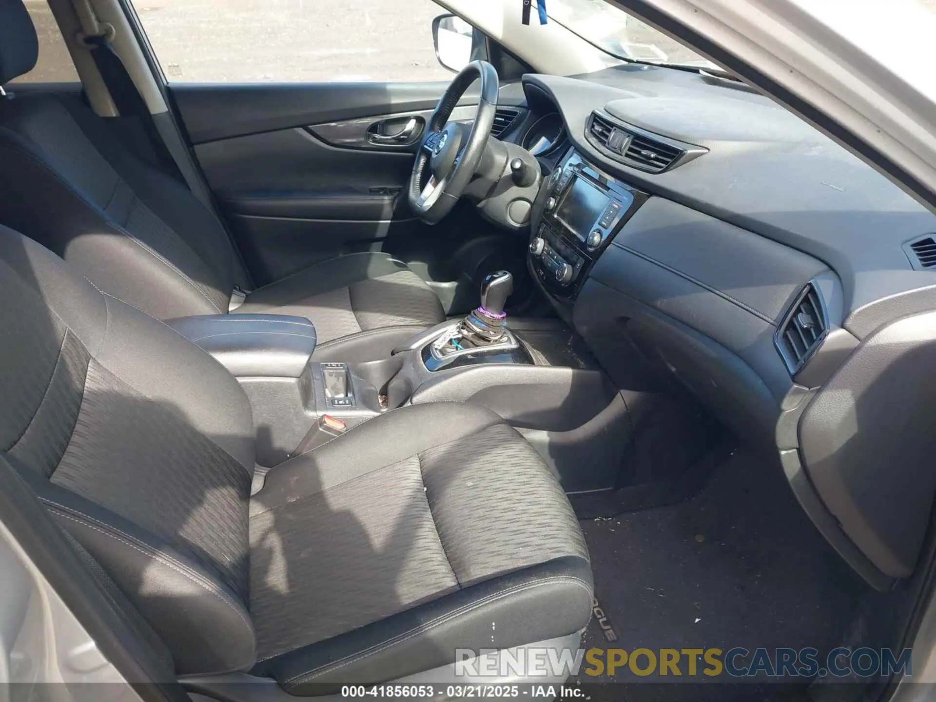 5 fotografías del automóvil dañado KNMAT2MV6KP503927 NISSAN ROGUE 2019