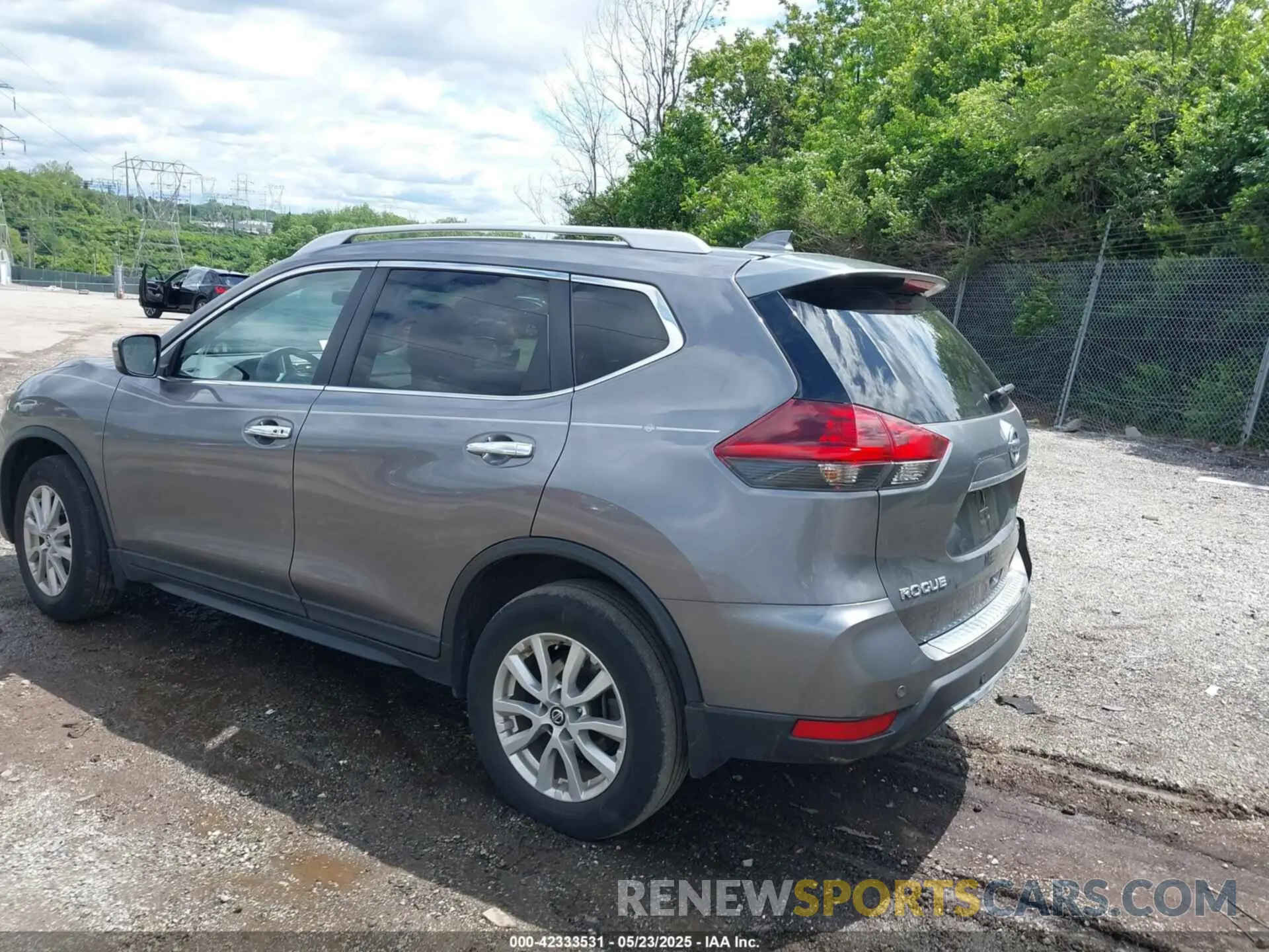 3 fotografías del automóvil dañado KNMAT2MV6KP546535 NISSAN ROGUE 2019