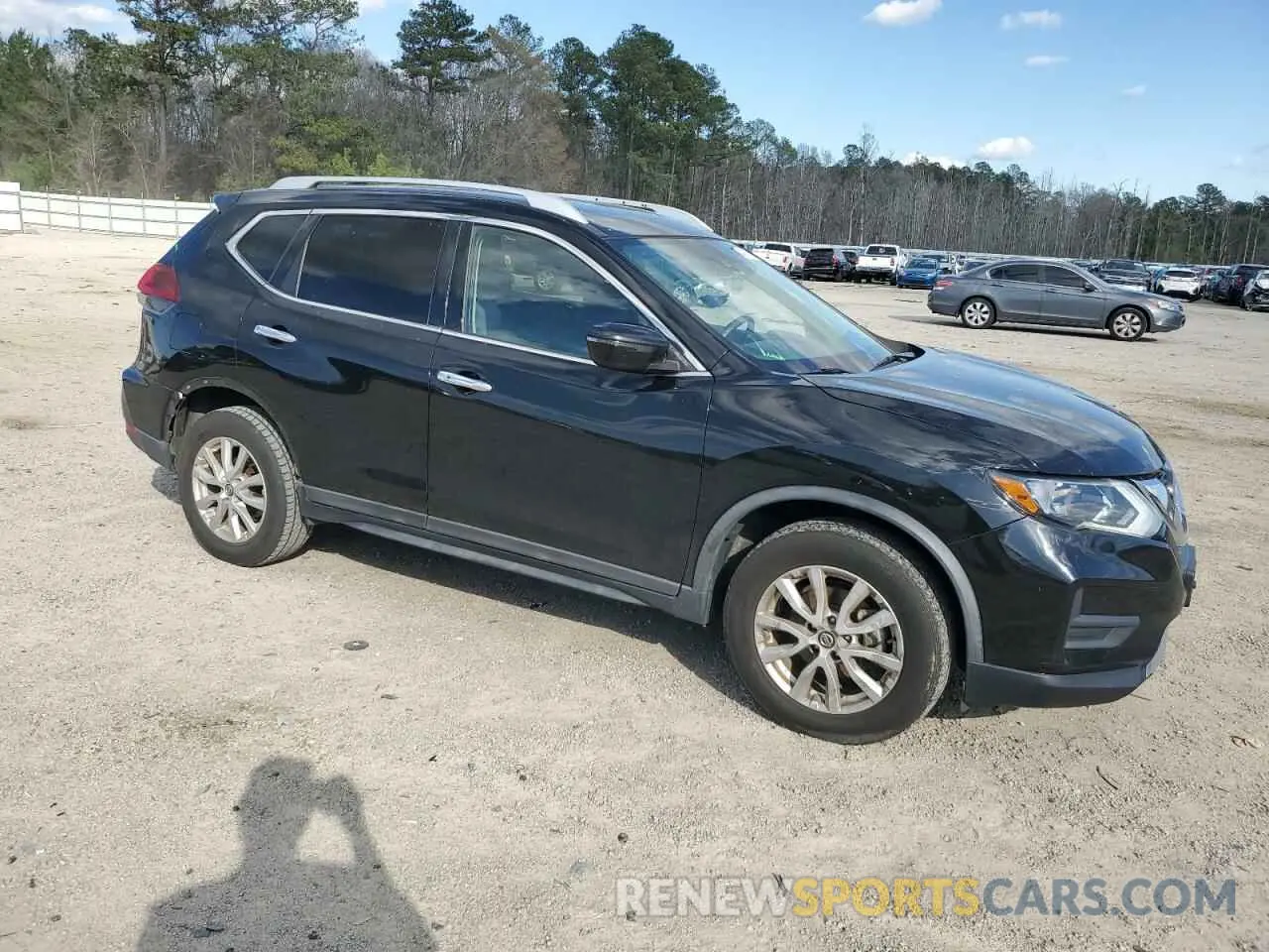 4 fotografías del automóvil dañado KNMAT2MV7KP523670 NISSAN ROGUE 2019