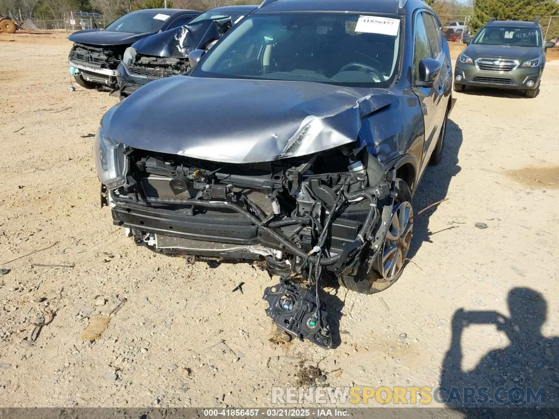 17 fotografías del automóvil dañado KNMAT2MV7KP546933 NISSAN ROGUE 2019
