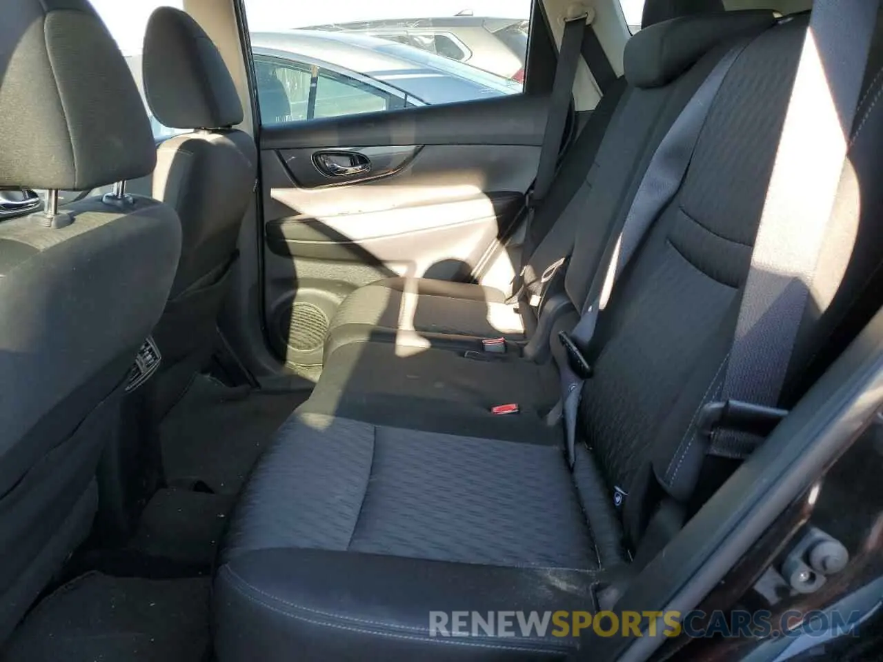10 fotografías del automóvil dañado KNMAT2MV8KP521023 NISSAN ROGUE 2019