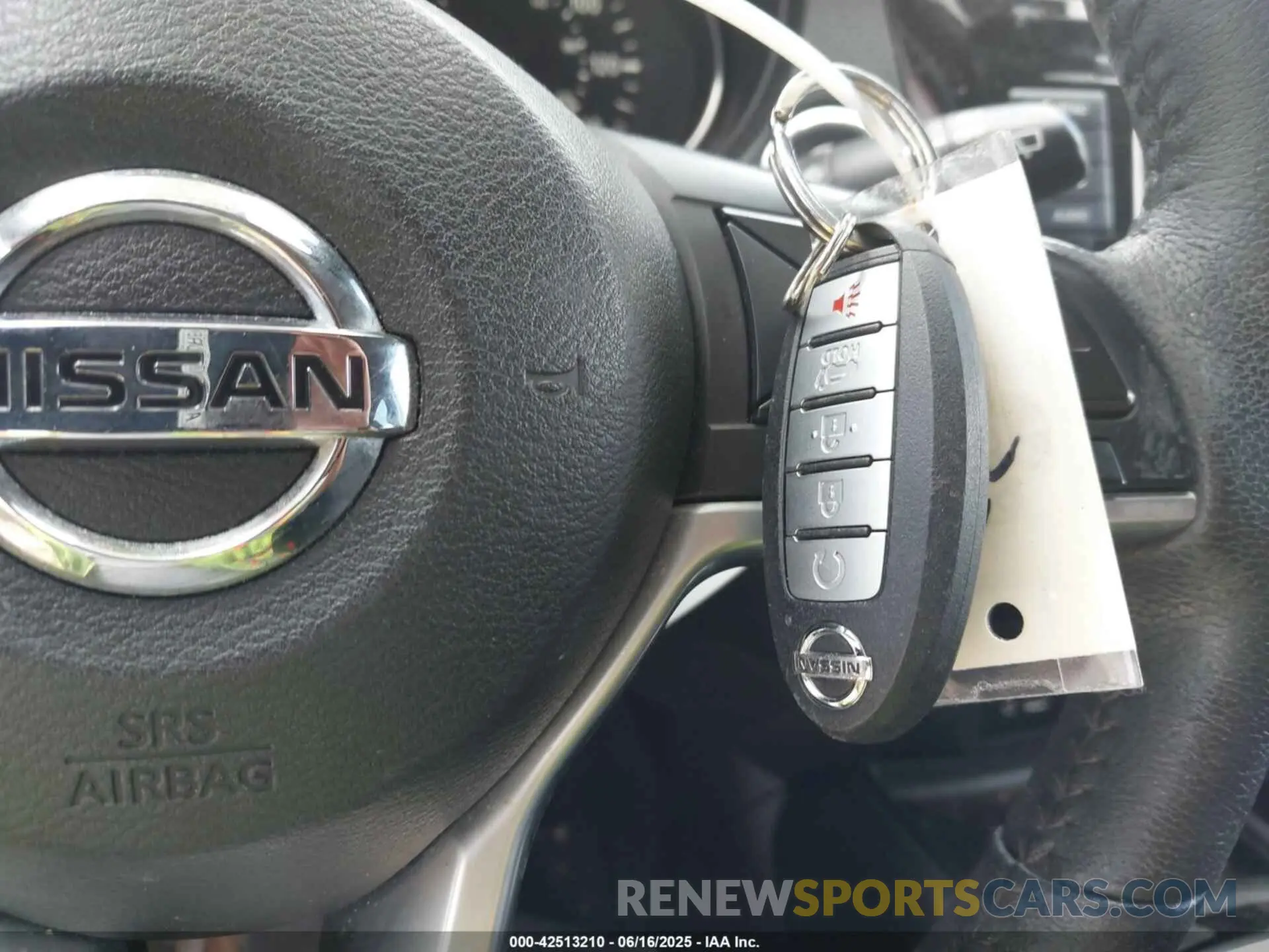 11 fotografías del automóvil dañado KNMAT2MV8KP525587 NISSAN ROGUE 2019