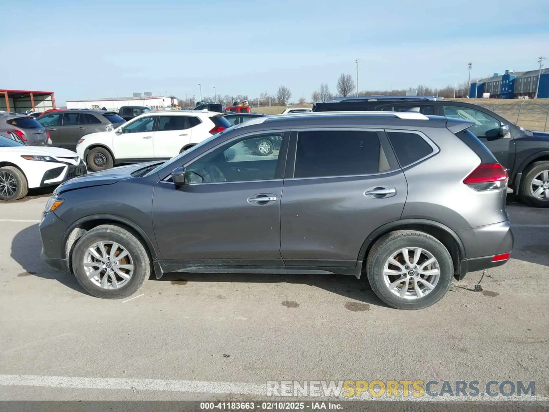 14 fotografías del automóvil dañado KNMAT2MV8KP560114 NISSAN ROGUE 2019