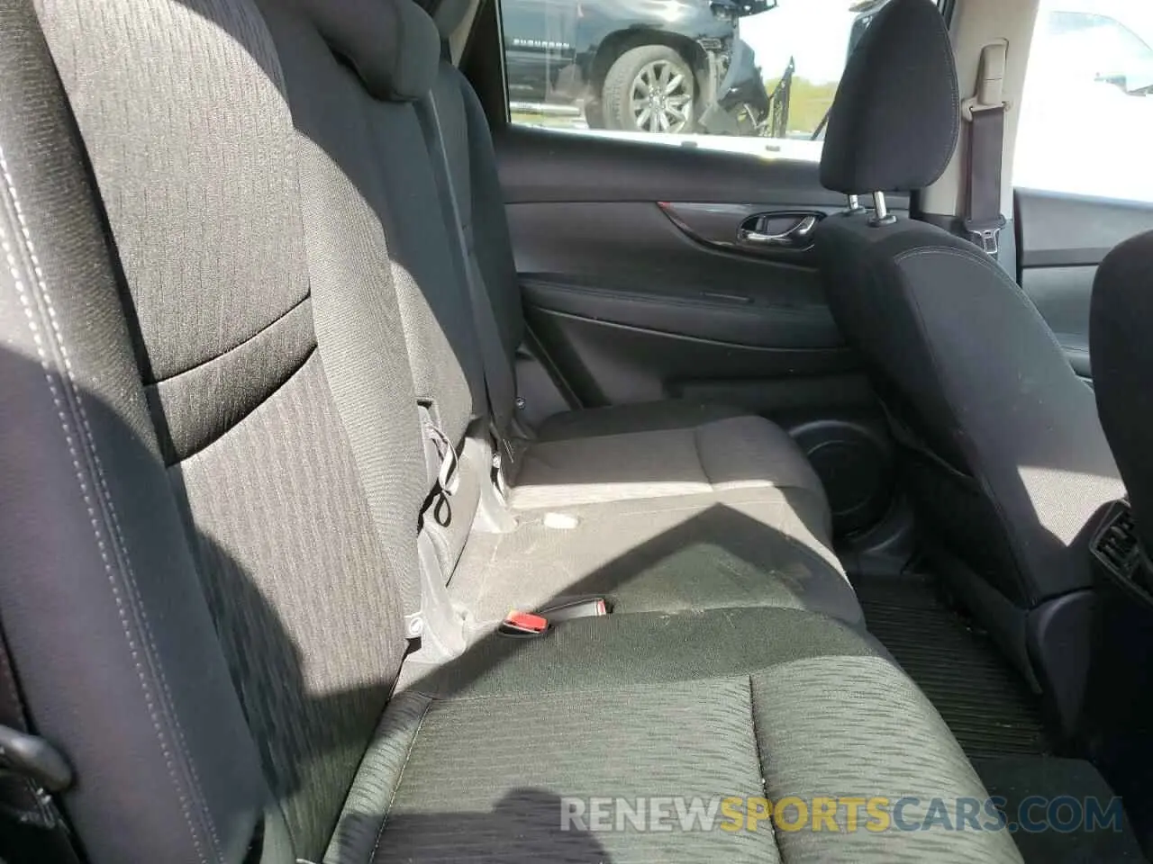10 fotografías del automóvil dañado KNMAT2MV9KP553768 NISSAN ROGUE 2019