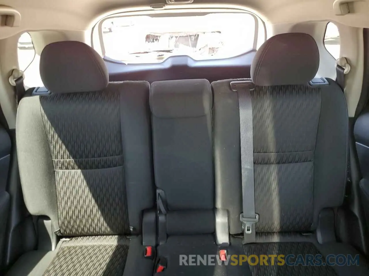 10 fotografías del automóvil dañado KNMAT2MVXKP526224 NISSAN ROGUE 2019