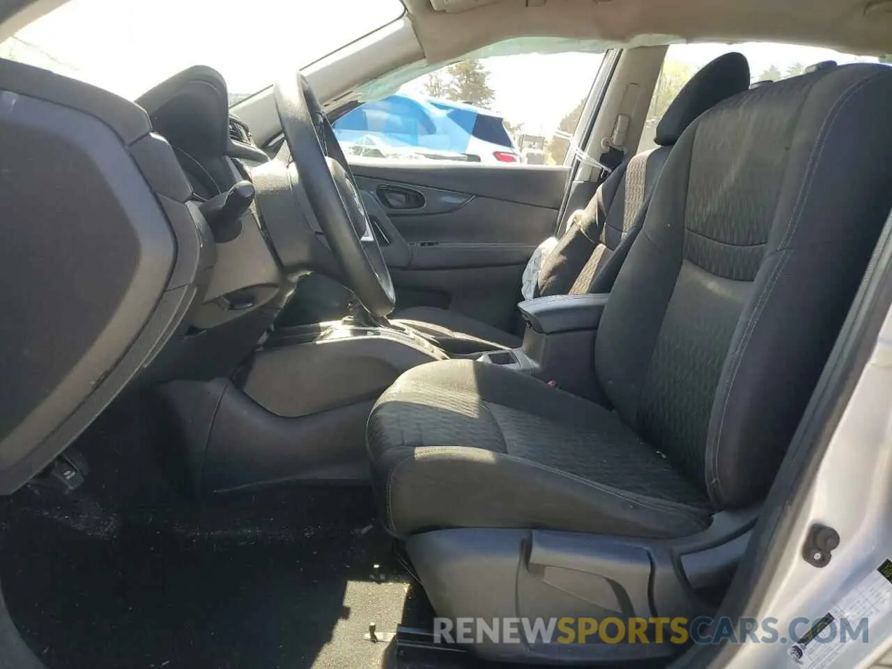 7 fotografías del automóvil dañado KNMAT2MVXKP527180 NISSAN ROGUE 2019