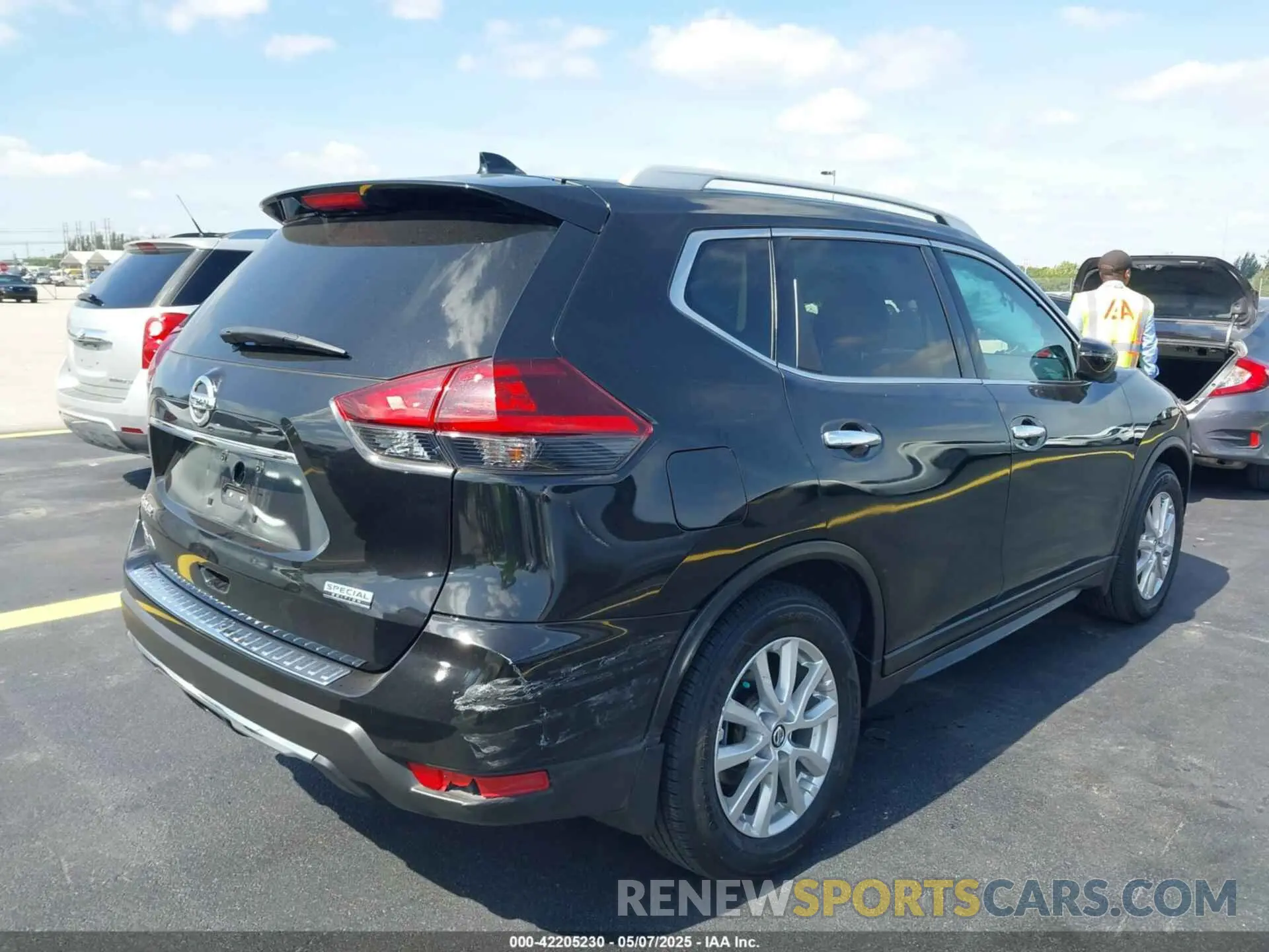 6 fotografías del automóvil dañado 5N1AT2MT0LC760889 NISSAN ROGUE 2020