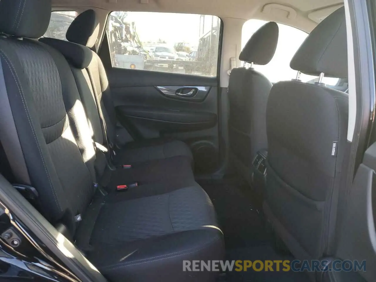 11 fotografías del automóvil dañado 5N1AT2MT2LC717879 NISSAN ROGUE 2020