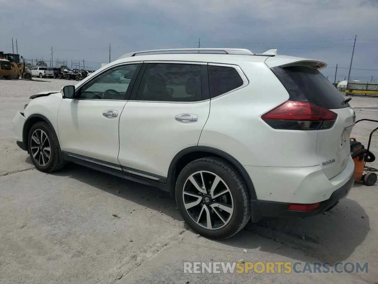 2 fotografías del automóvil dañado 5N1AT2MT2LC769769 NISSAN ROGUE 2020