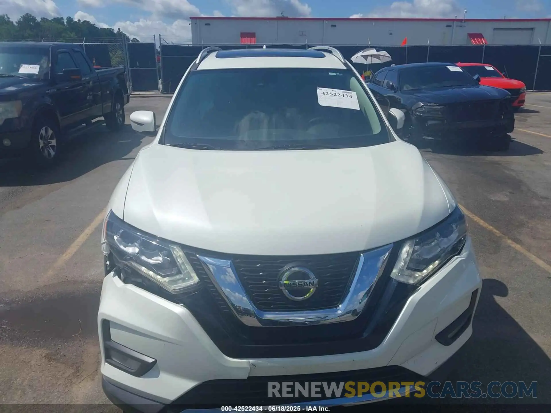 12 fotografías del automóvil dañado 5N1AT2MT4LC796276 NISSAN ROGUE 2020